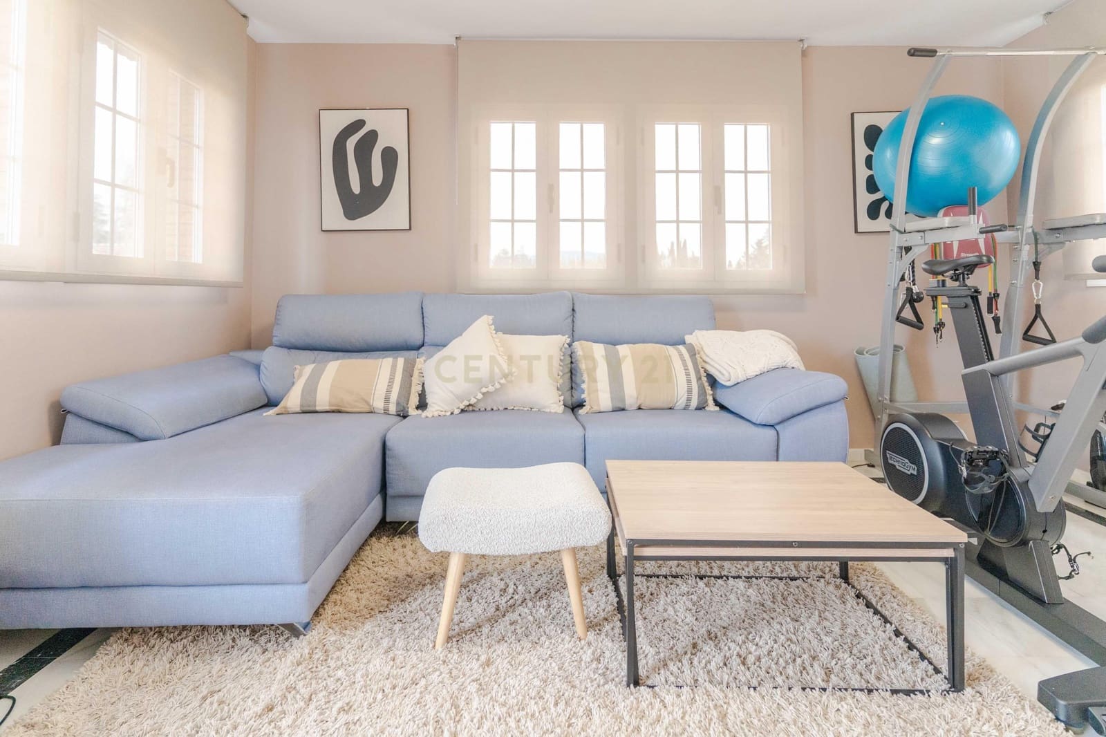 5 bedroom Villa for sale in Ogijares with pool - € 530,000 (Ref: 9697844)