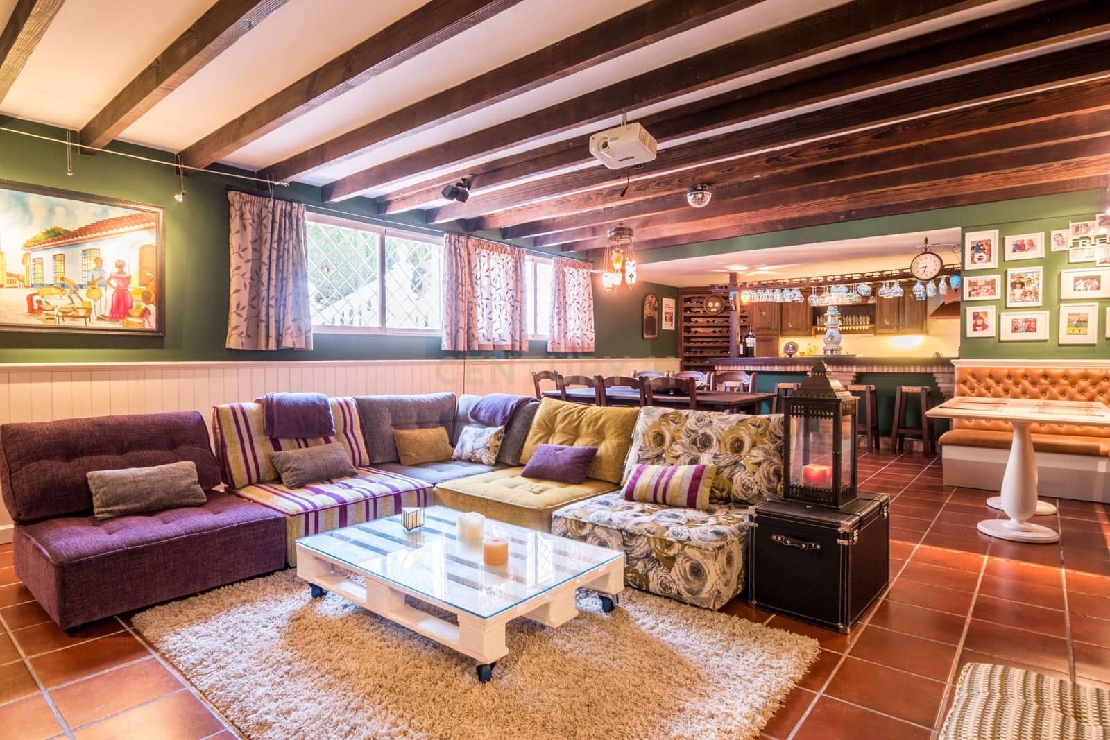 5 bedroom Villa for sale in Ogijares with pool - € 530,000 (Ref: 9697844)