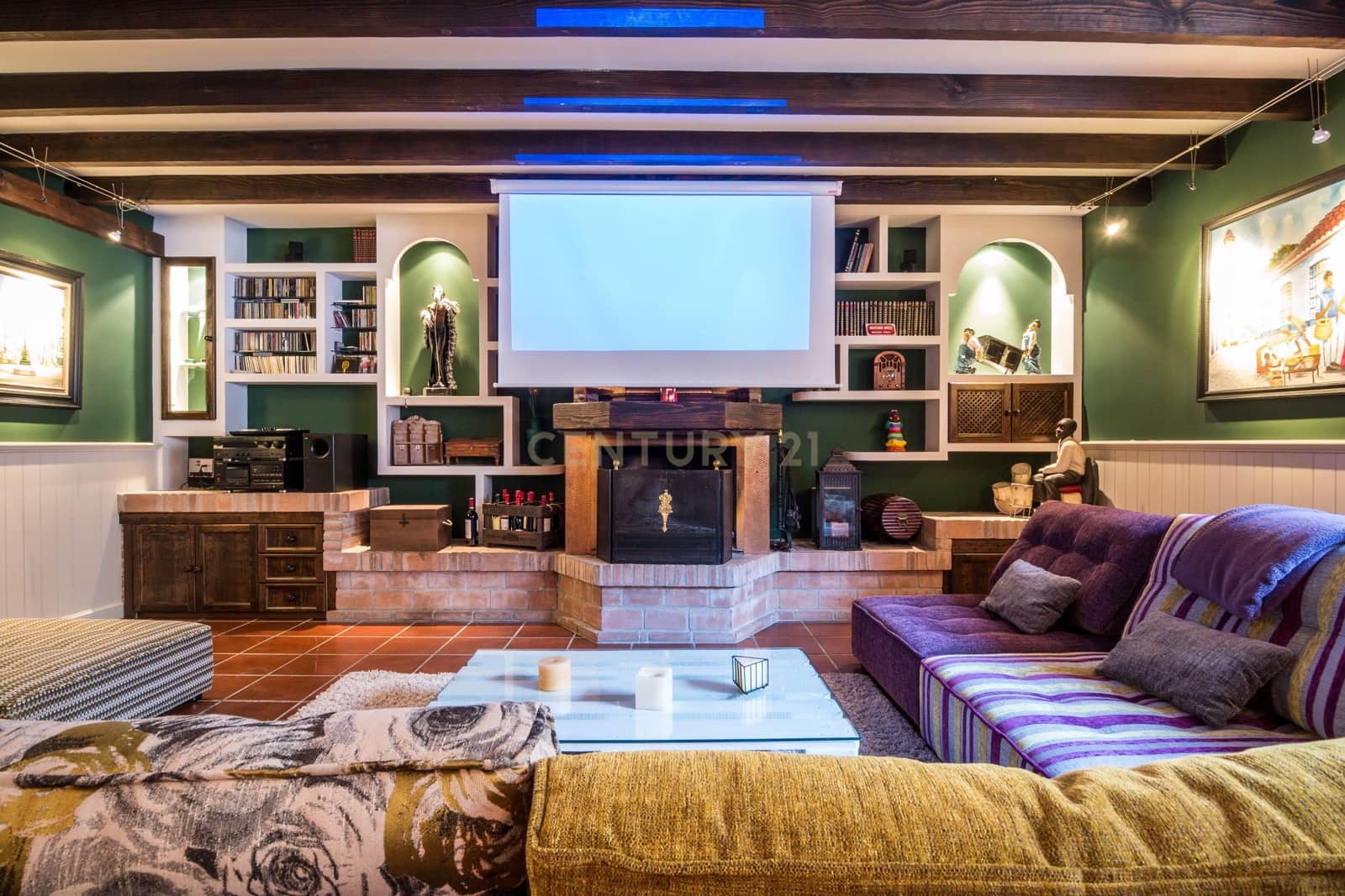 5 bedroom Villa for sale in Ogijares with pool - € 530,000 (Ref: 9697844)