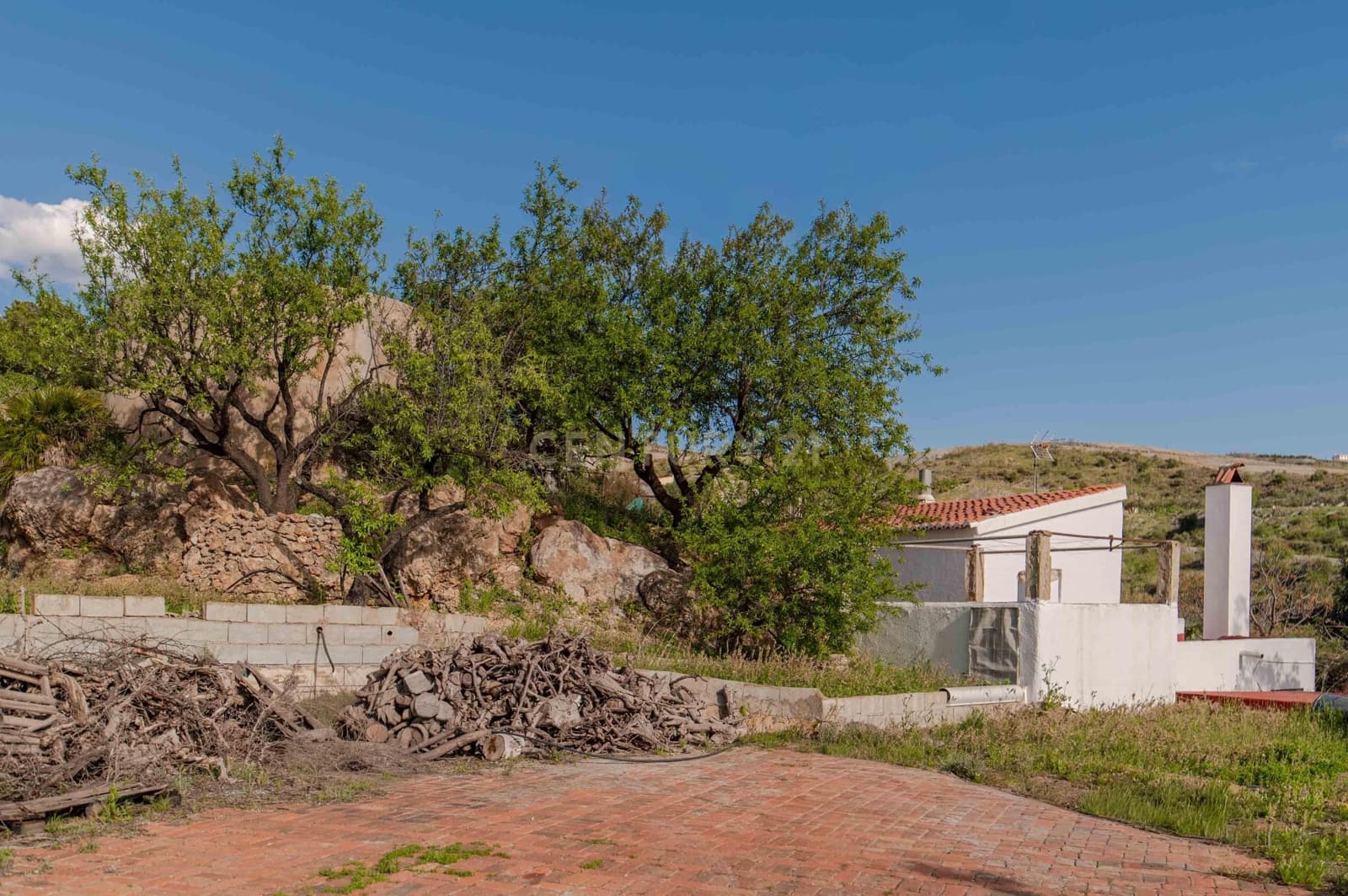 4 Zimmer Finca/Landgut zu verkaufen in Velez de Benaudalla - 190.000 € (Ref: 9697845)