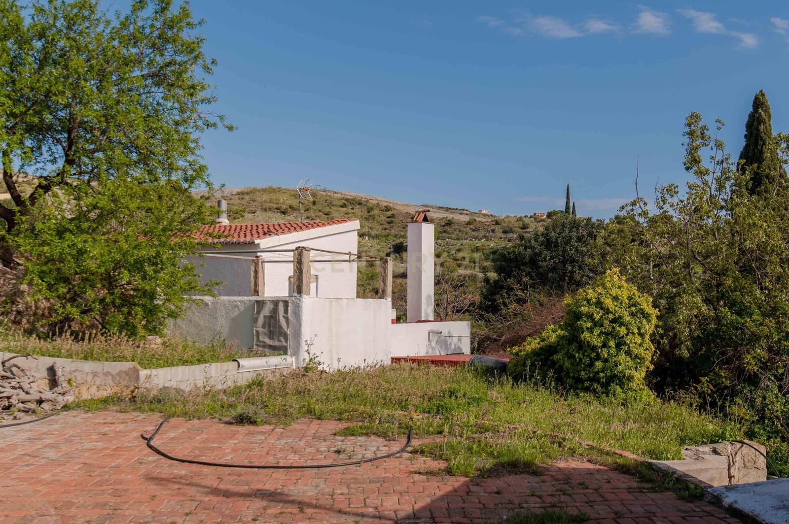 4 Zimmer Finca/Landgut zu verkaufen in Velez de Benaudalla - 190.000 € (Ref: 9697845)