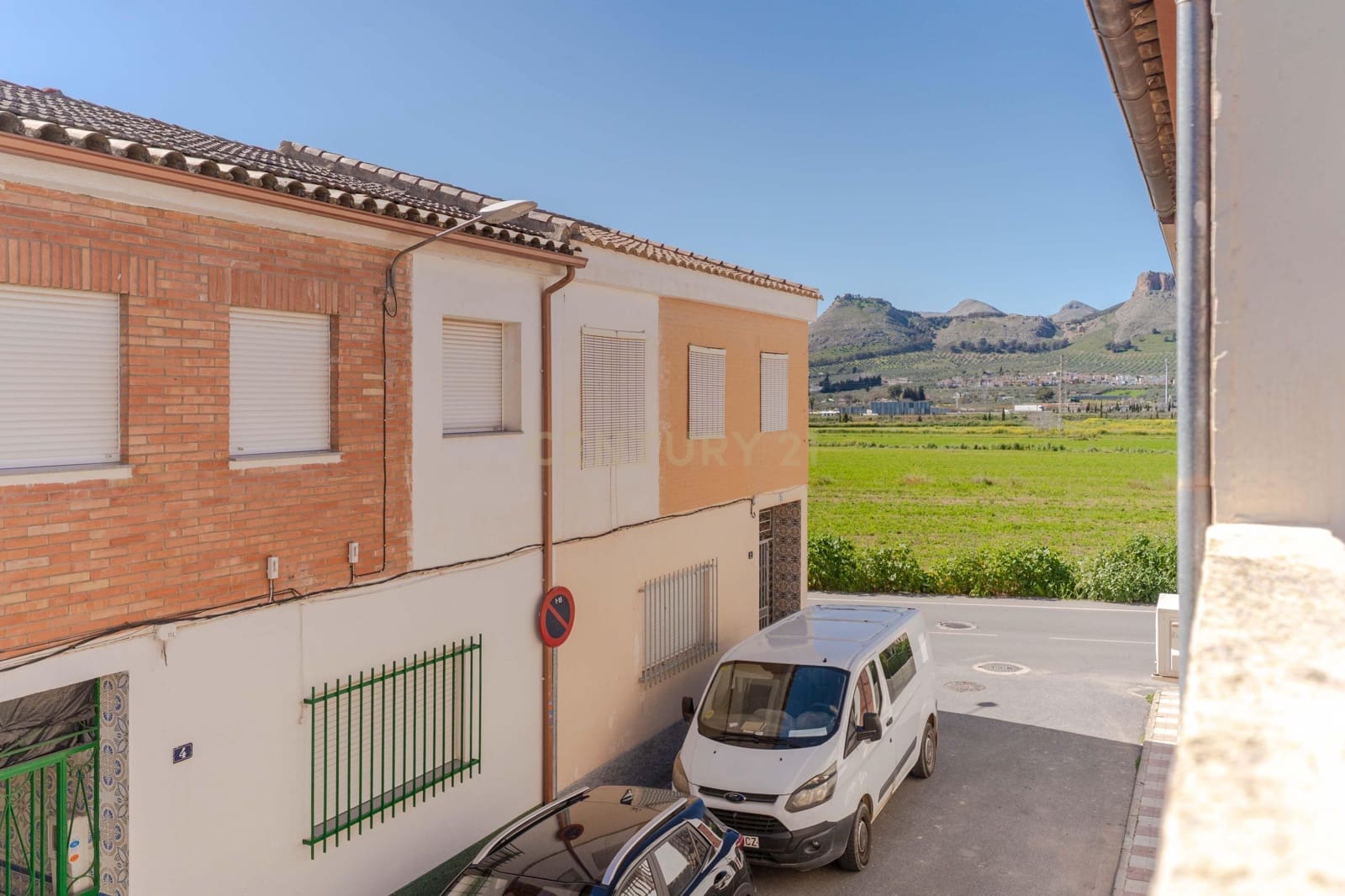 3 bedroom Townhouse for sale in Albolote - € 175,000 (Ref: 9700002)