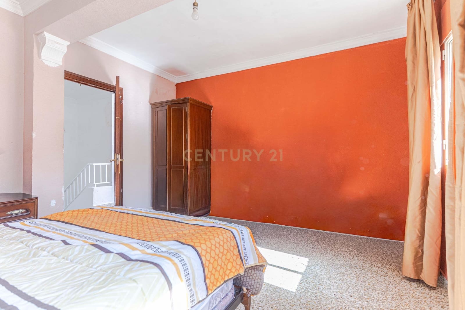 3 bedroom Townhouse for sale in Albolote - € 175,000 (Ref: 9700002)