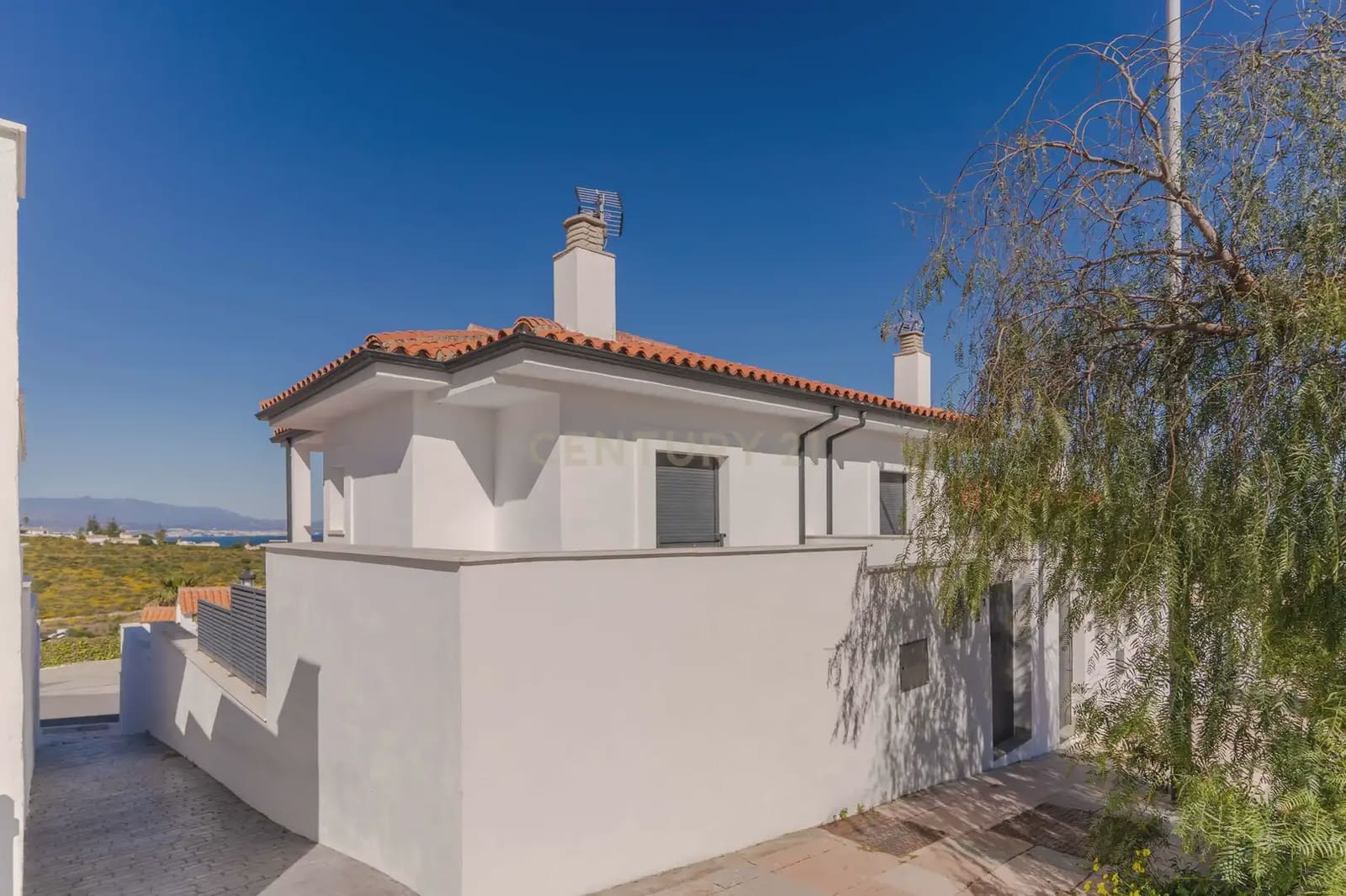 3 soveværelse Semi-Rækkehus til salg i Manilva - € 339.000 (Ref: 9707963)