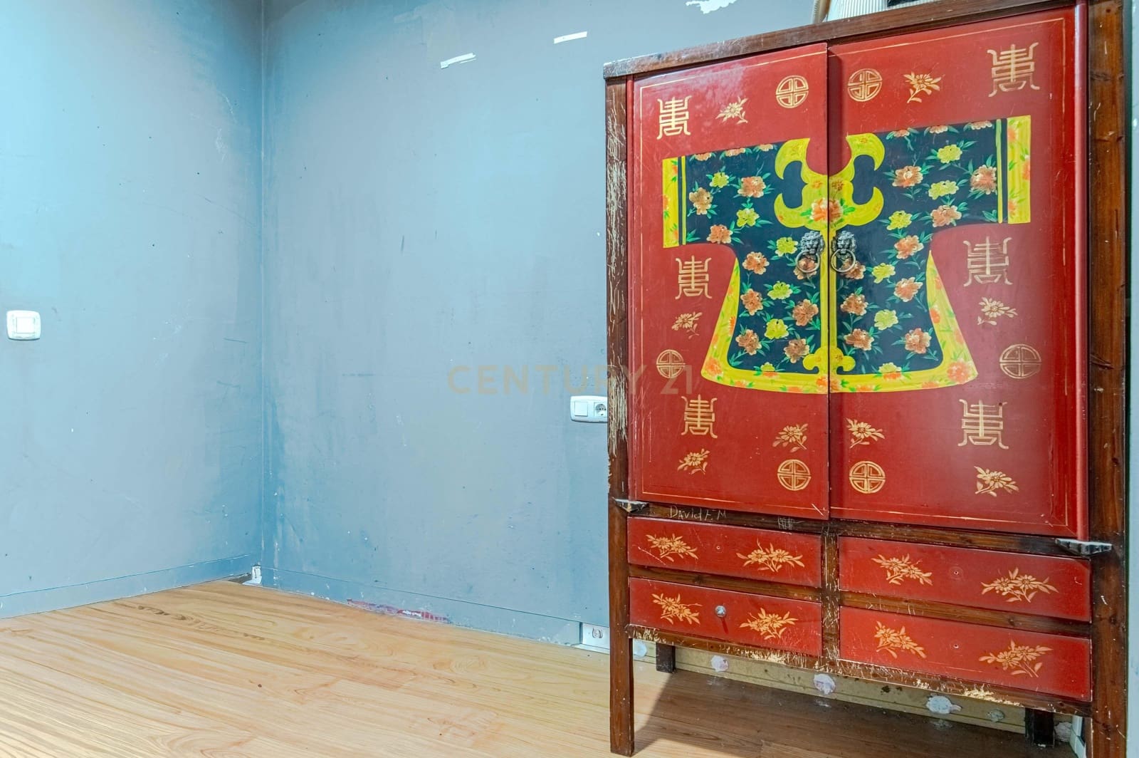 Apartamento de 3 habitaciones en Motril en venta con garaje - 109.900 € (Ref: 9707964)