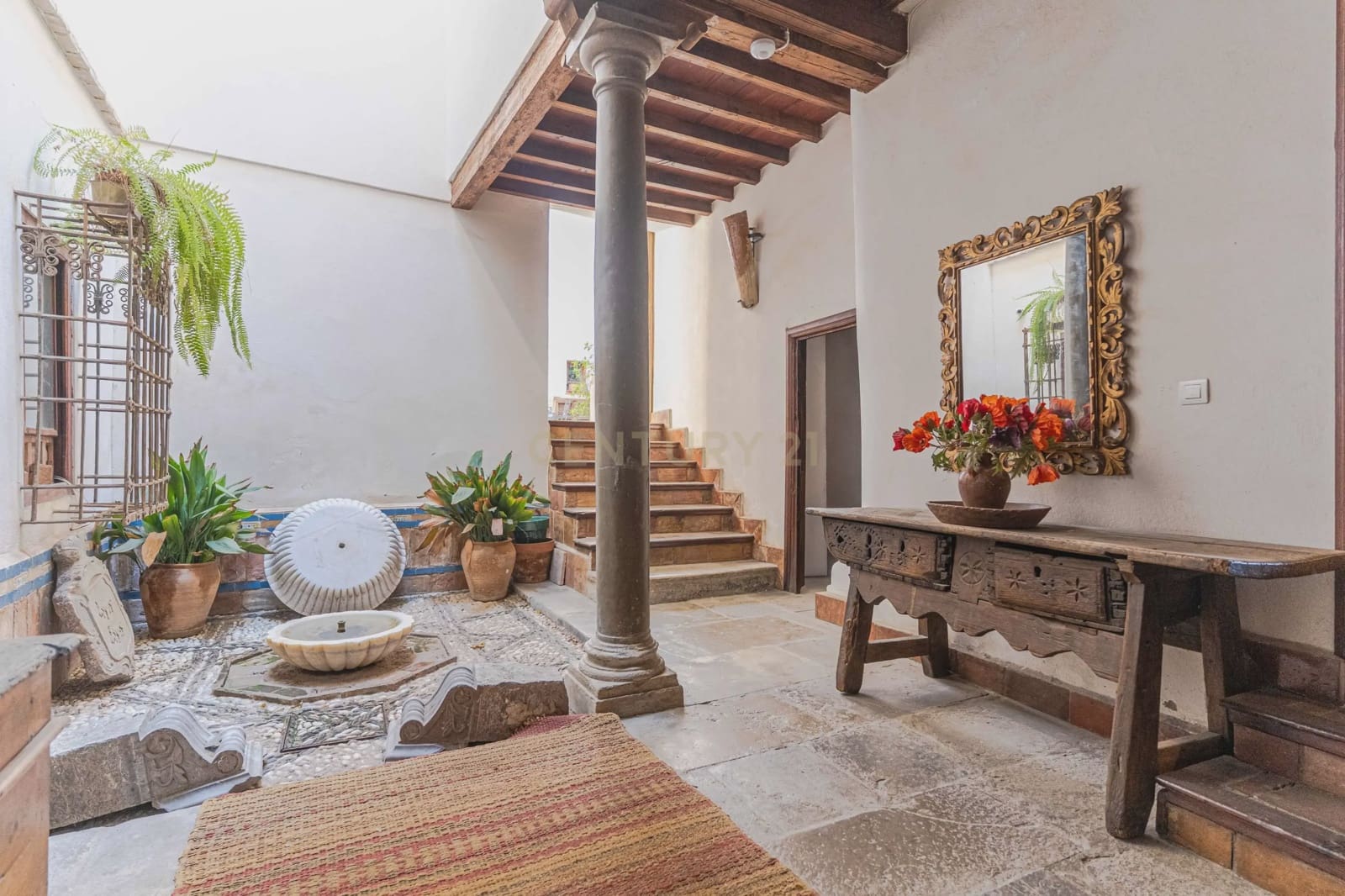 12 soveværelse Hotel til salg i Granada by - € 4.250.000 (Ref: 9714203)