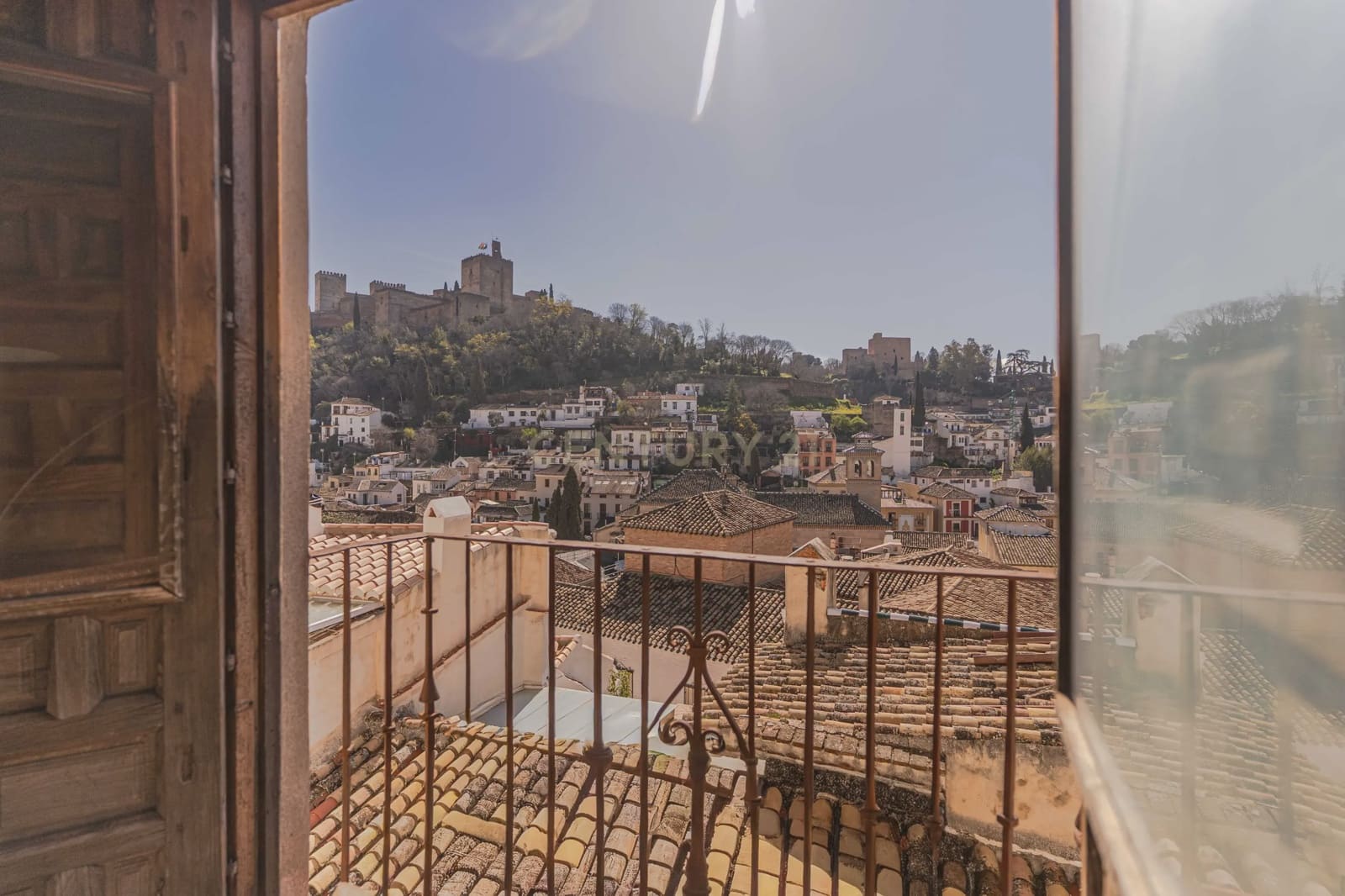 12 soveværelse Hotel til salg i Granada by - € 4.250.000 (Ref: 9714203)