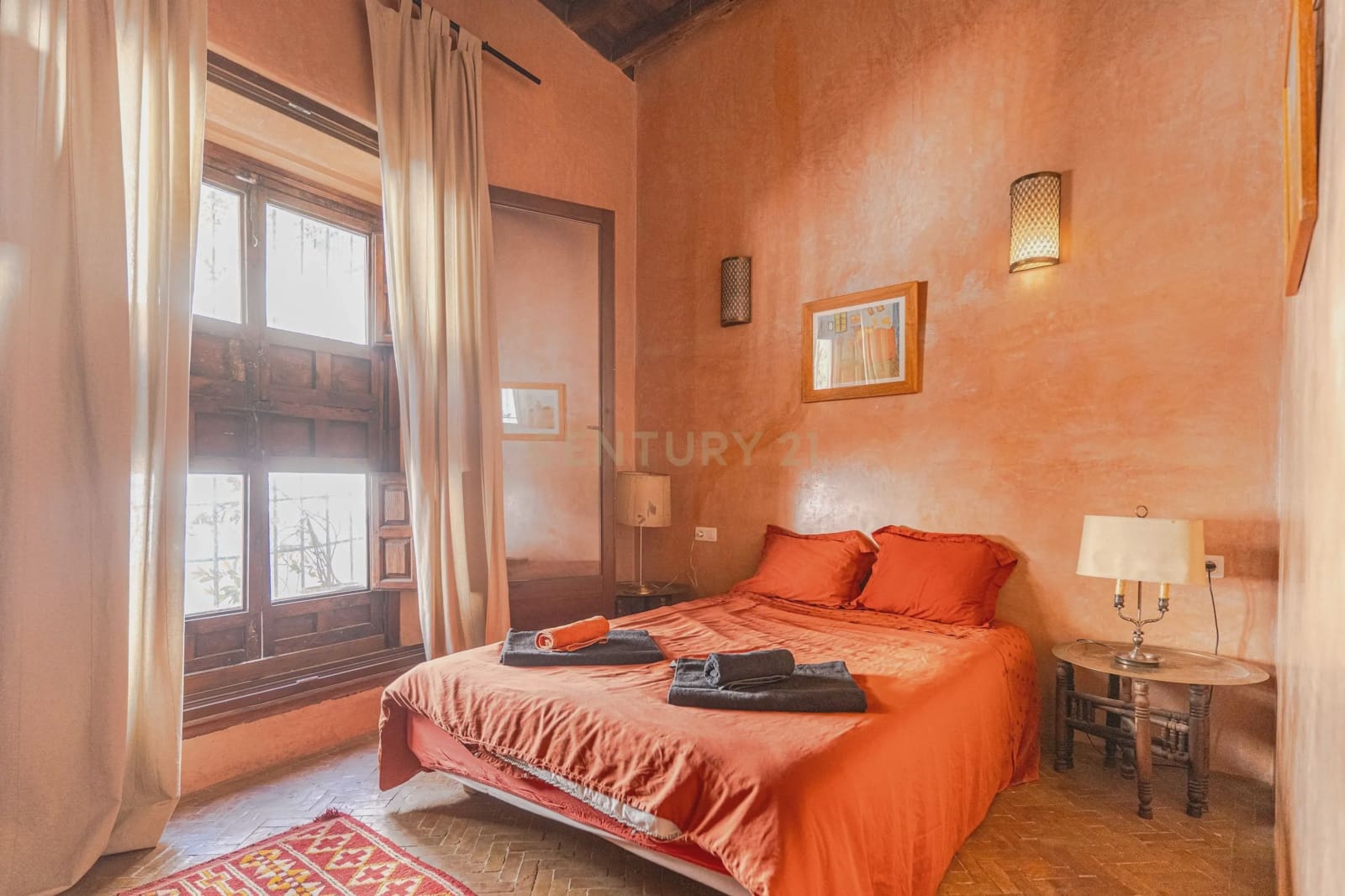 12 soveværelse Hotel til salg i Granada by - € 4.250.000 (Ref: 9714203)