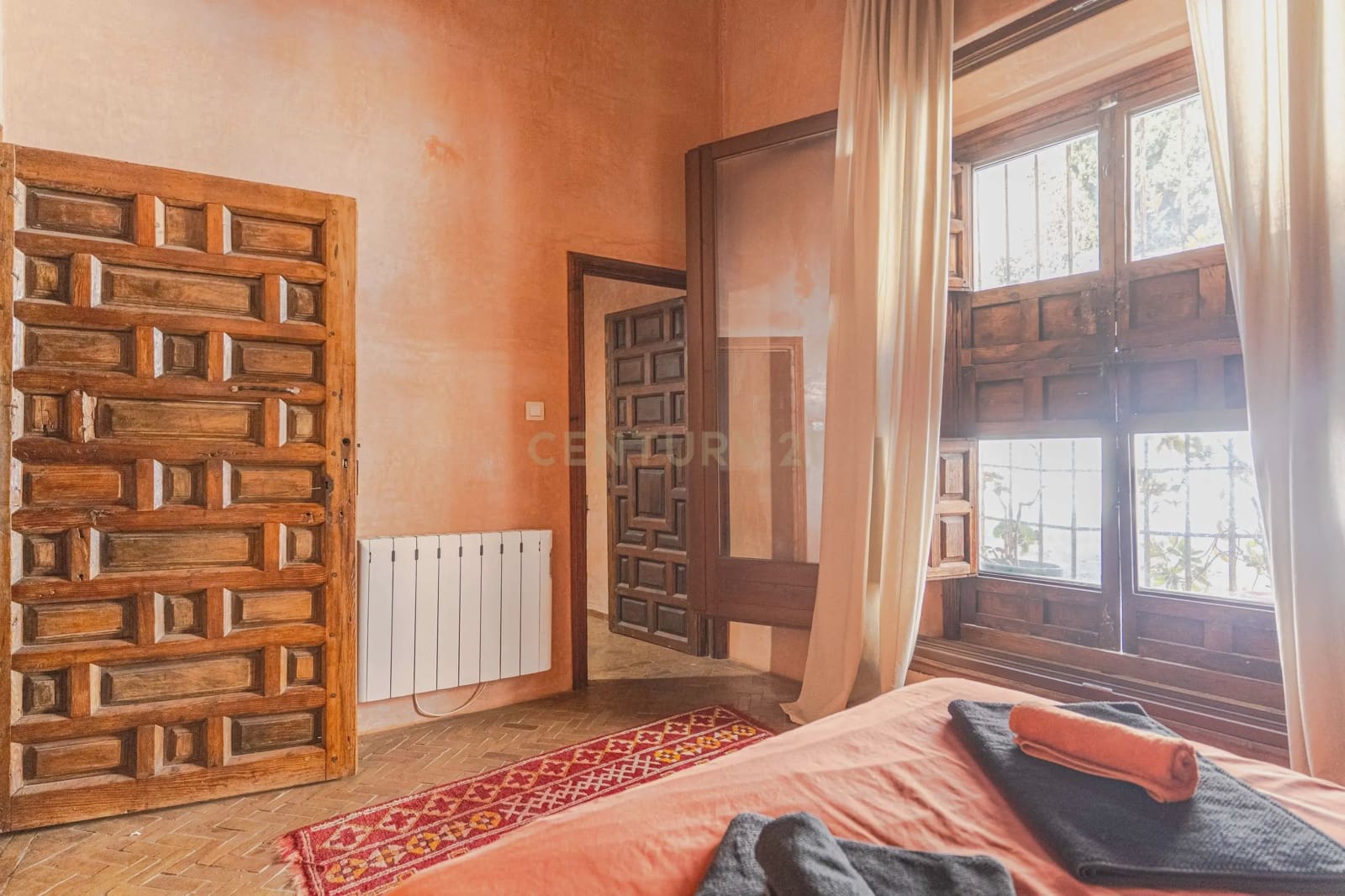 12 soveværelse Hotel til salg i Granada by - € 4.250.000 (Ref: 9714203)