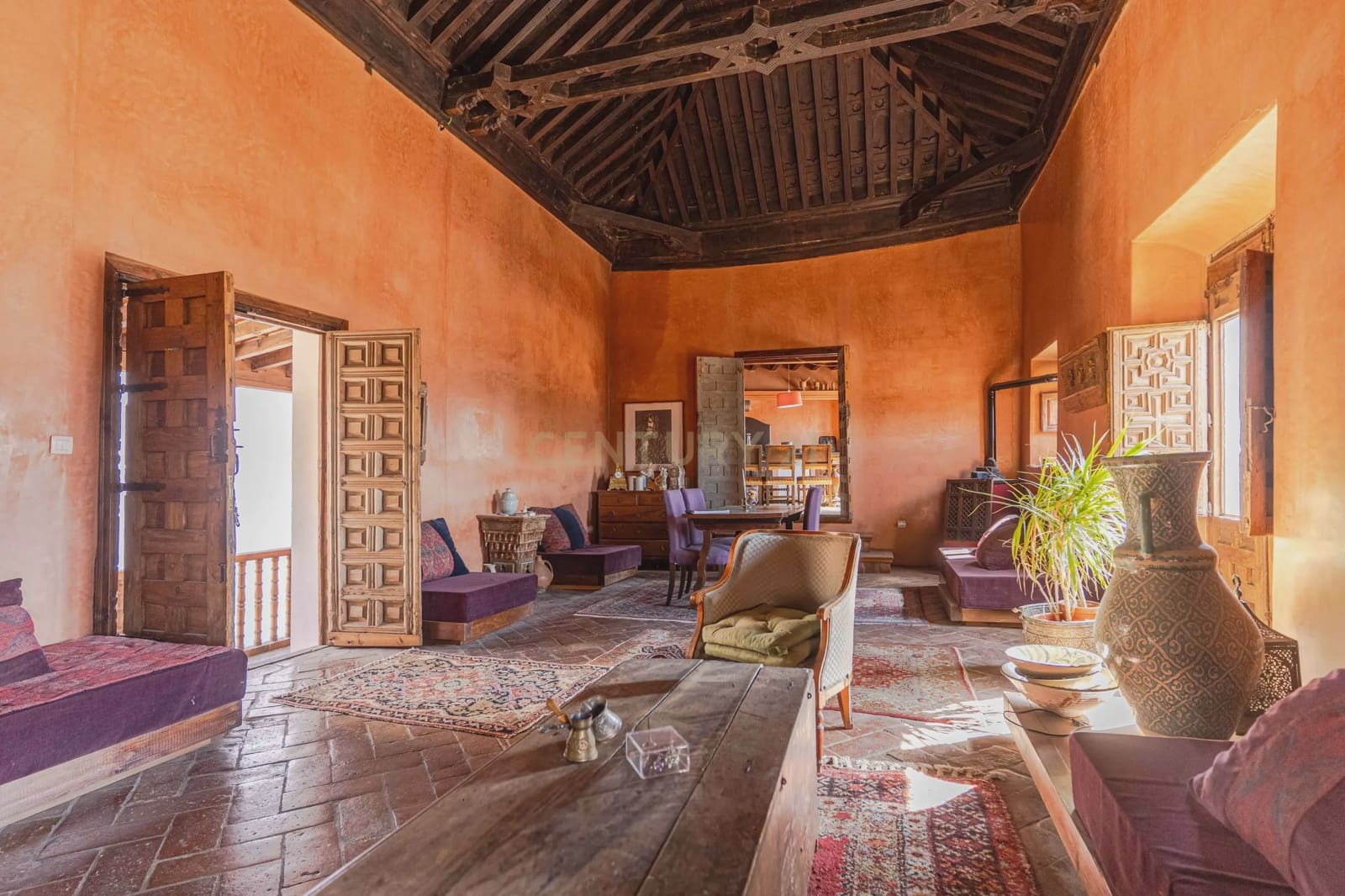 12 soveværelse Hotel til salg i Granada by - € 4.250.000 (Ref: 9714203)