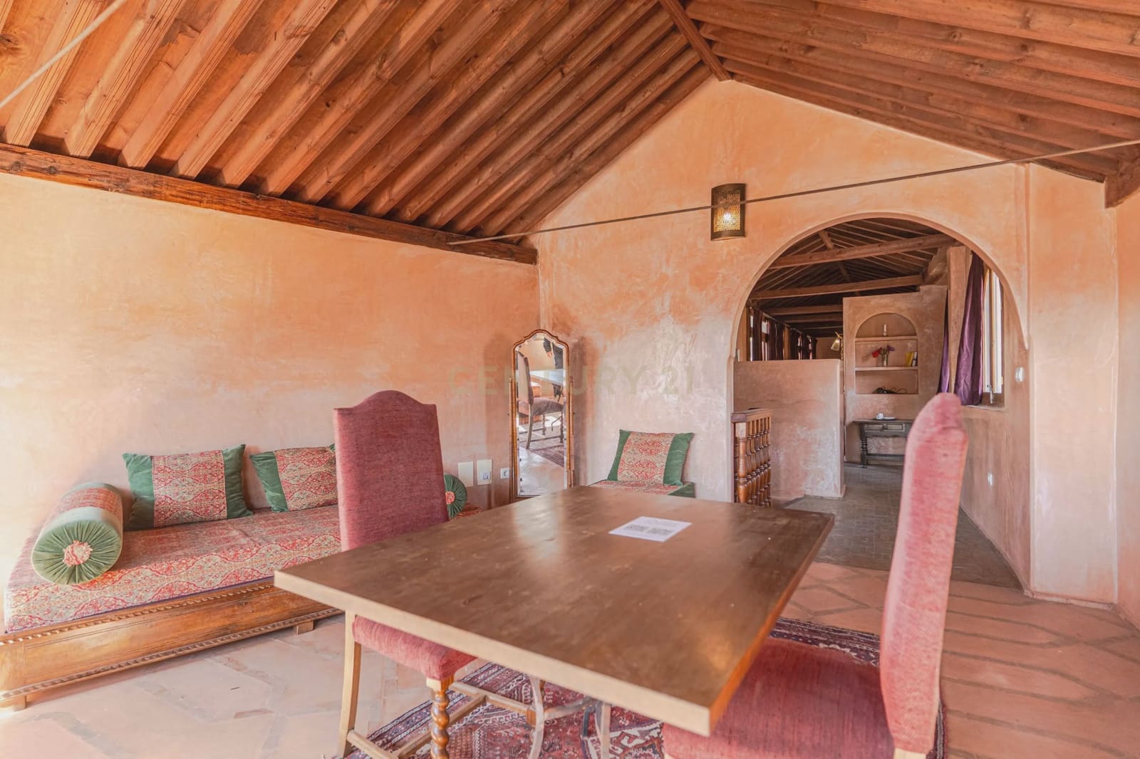 12 soveværelse Hotel til salg i Granada by - € 4.250.000 (Ref: 9714203)