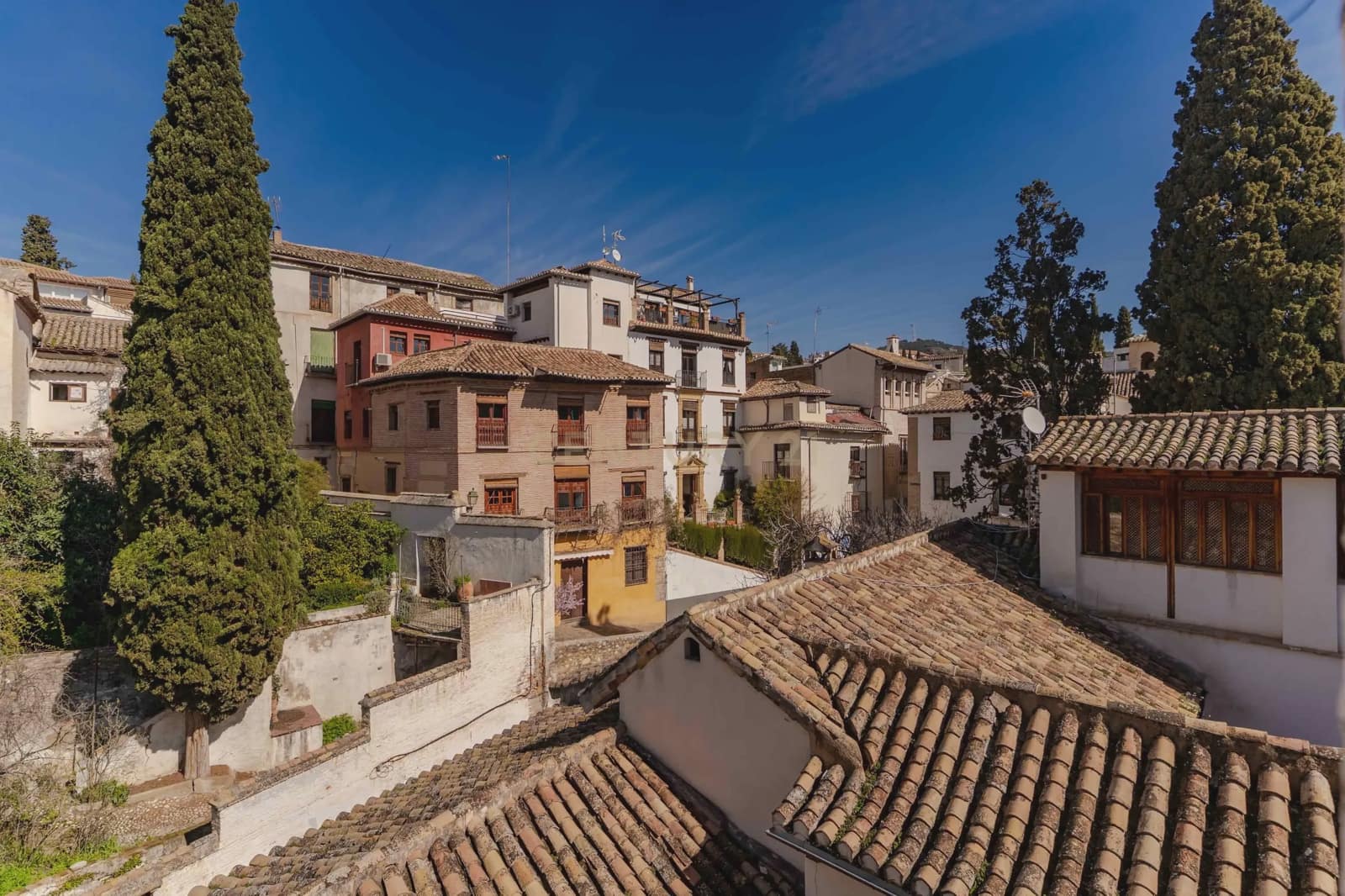 12 soveværelse Hotel til salg i Granada by - € 4.250.000 (Ref: 9714203)