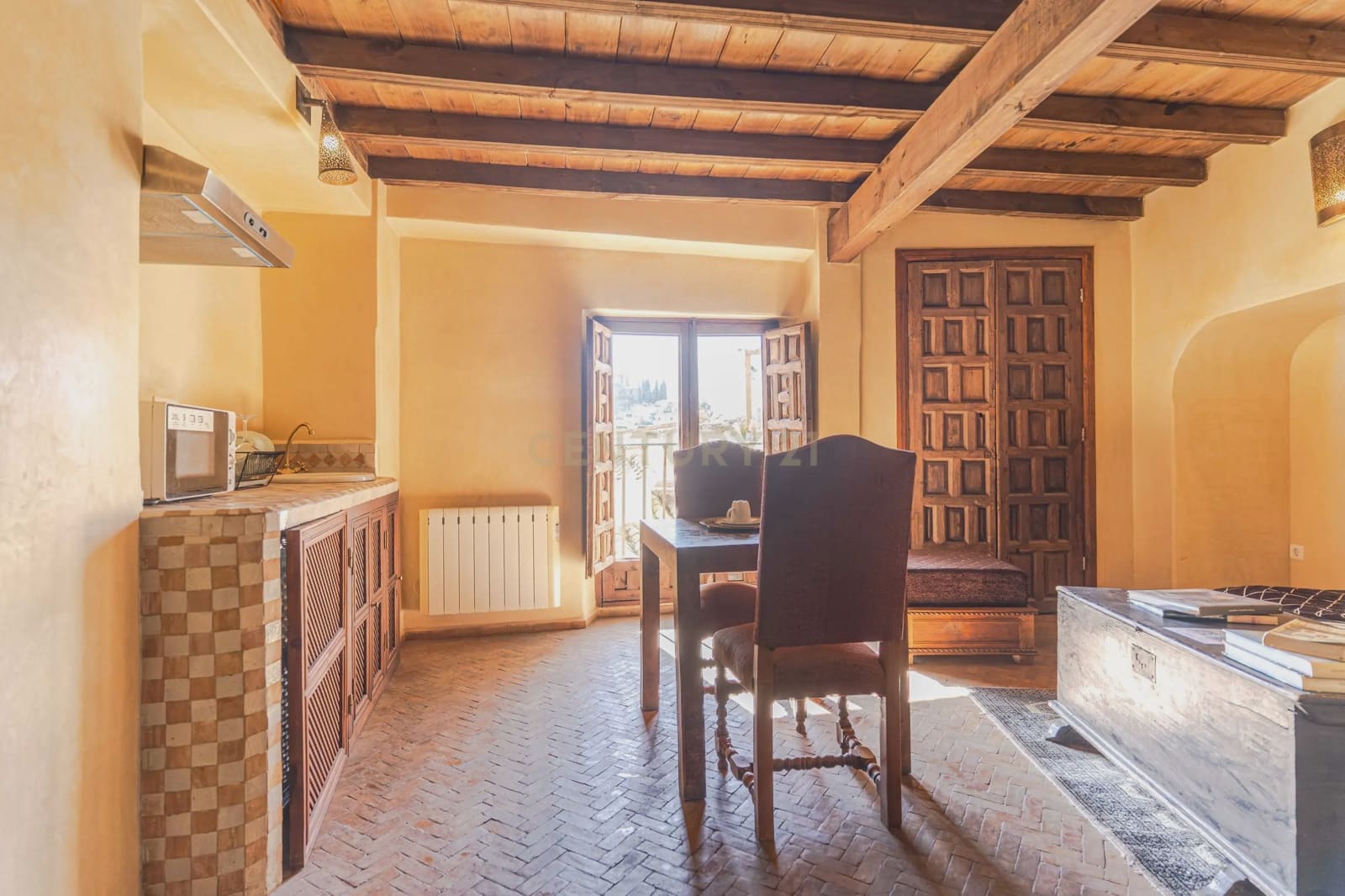 12 soveværelse Hotel til salg i Granada by - € 4.250.000 (Ref: 9714203)