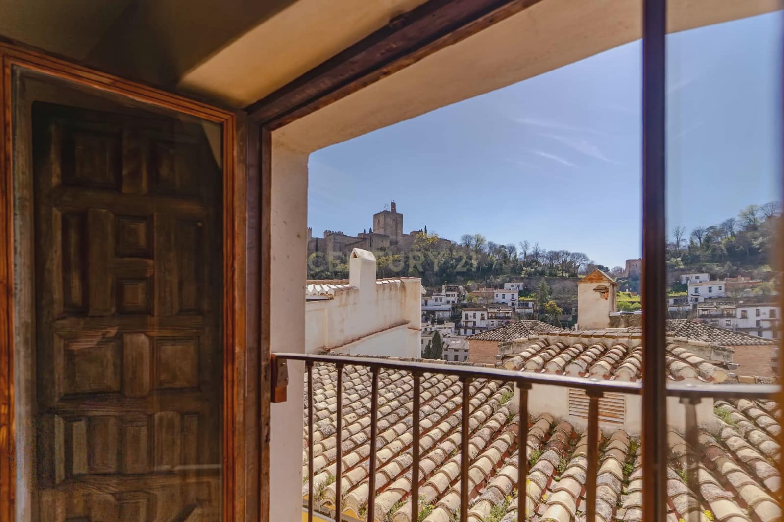 12 soveværelse Hotel til salg i Granada by - € 4.250.000 (Ref: 9714203)