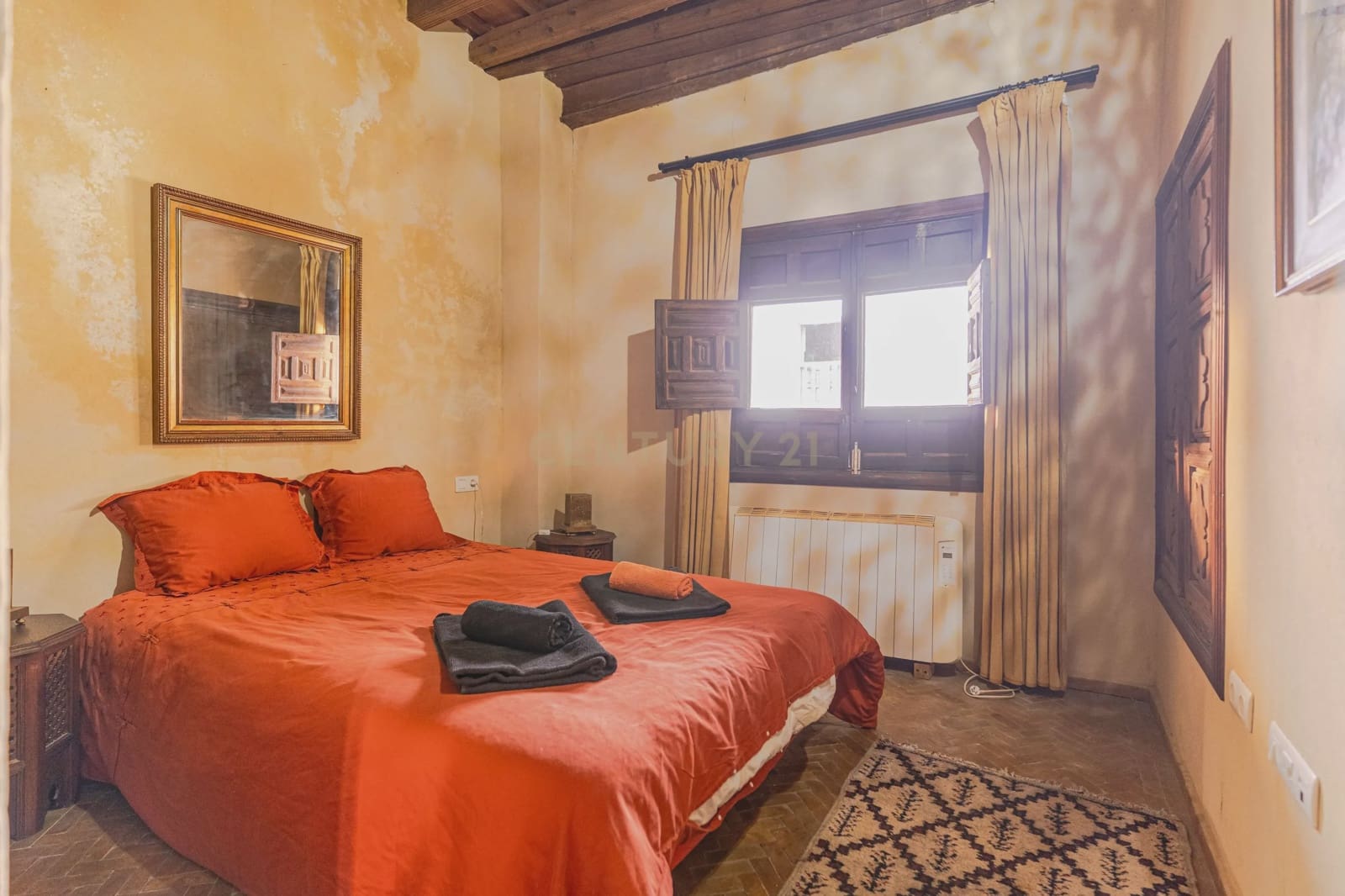 12 soveværelse Hotel til salg i Granada by - € 4.250.000 (Ref: 9714203)