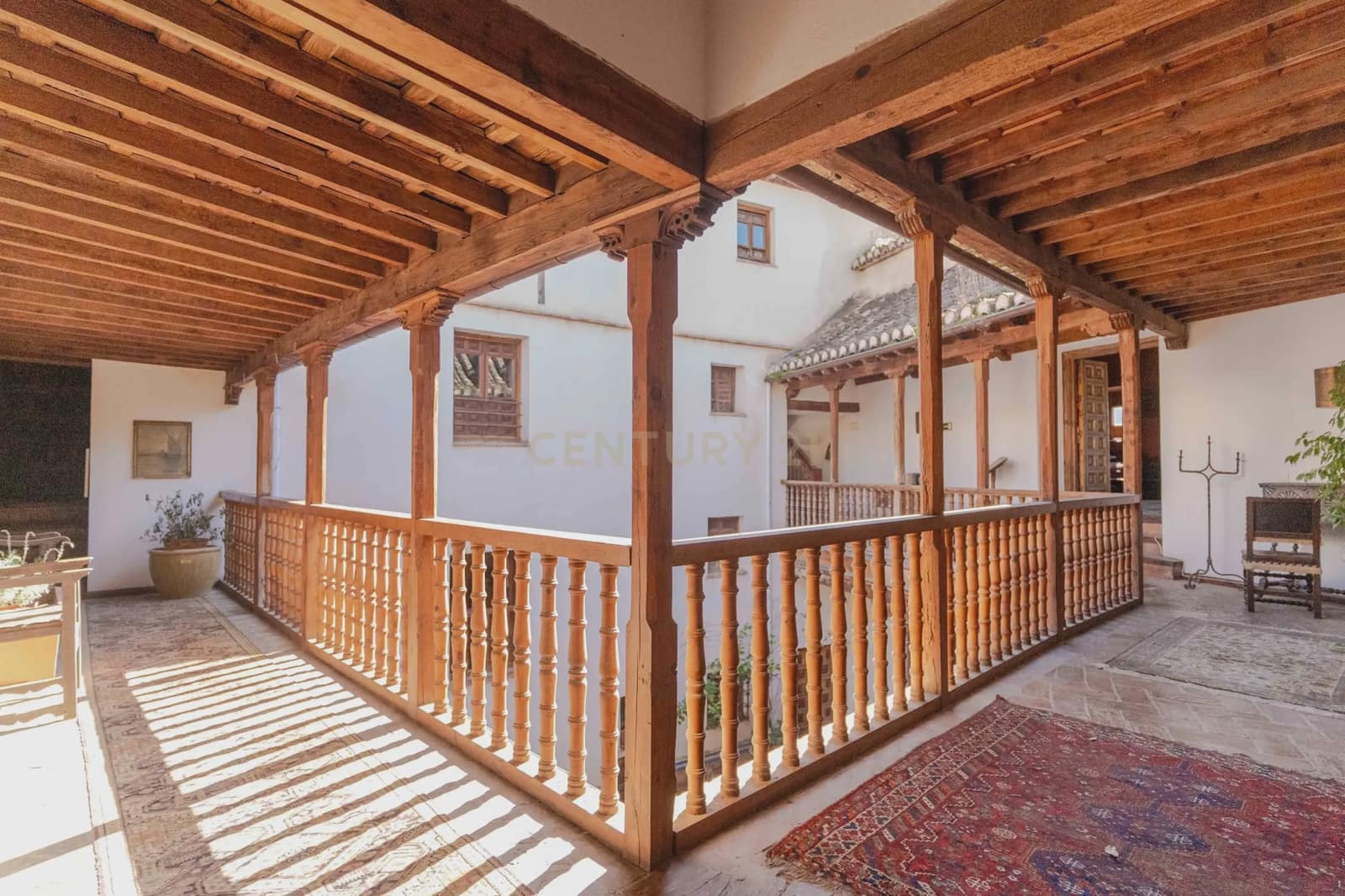 12 soveværelse Hotel til salg i Granada by - € 4.250.000 (Ref: 9714203)