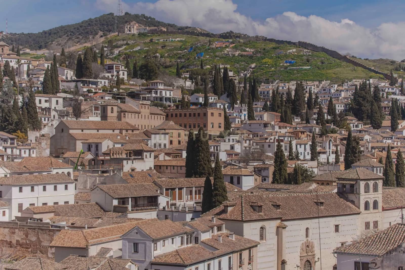 12 soveværelse Hotel til salg i Granada by - € 4.250.000 (Ref: 9714203)