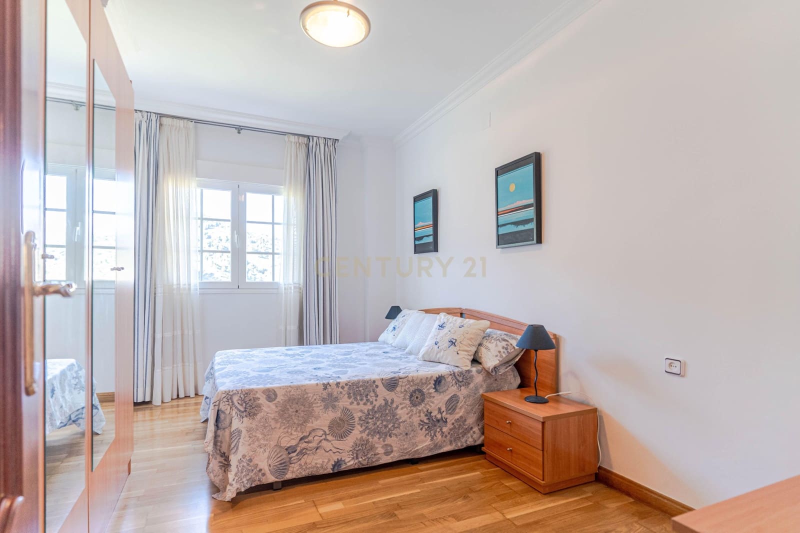 5 Zimmer Villa zu verkaufen in Velez de Benaudalla - 369.000 € (Ref: 9716677)