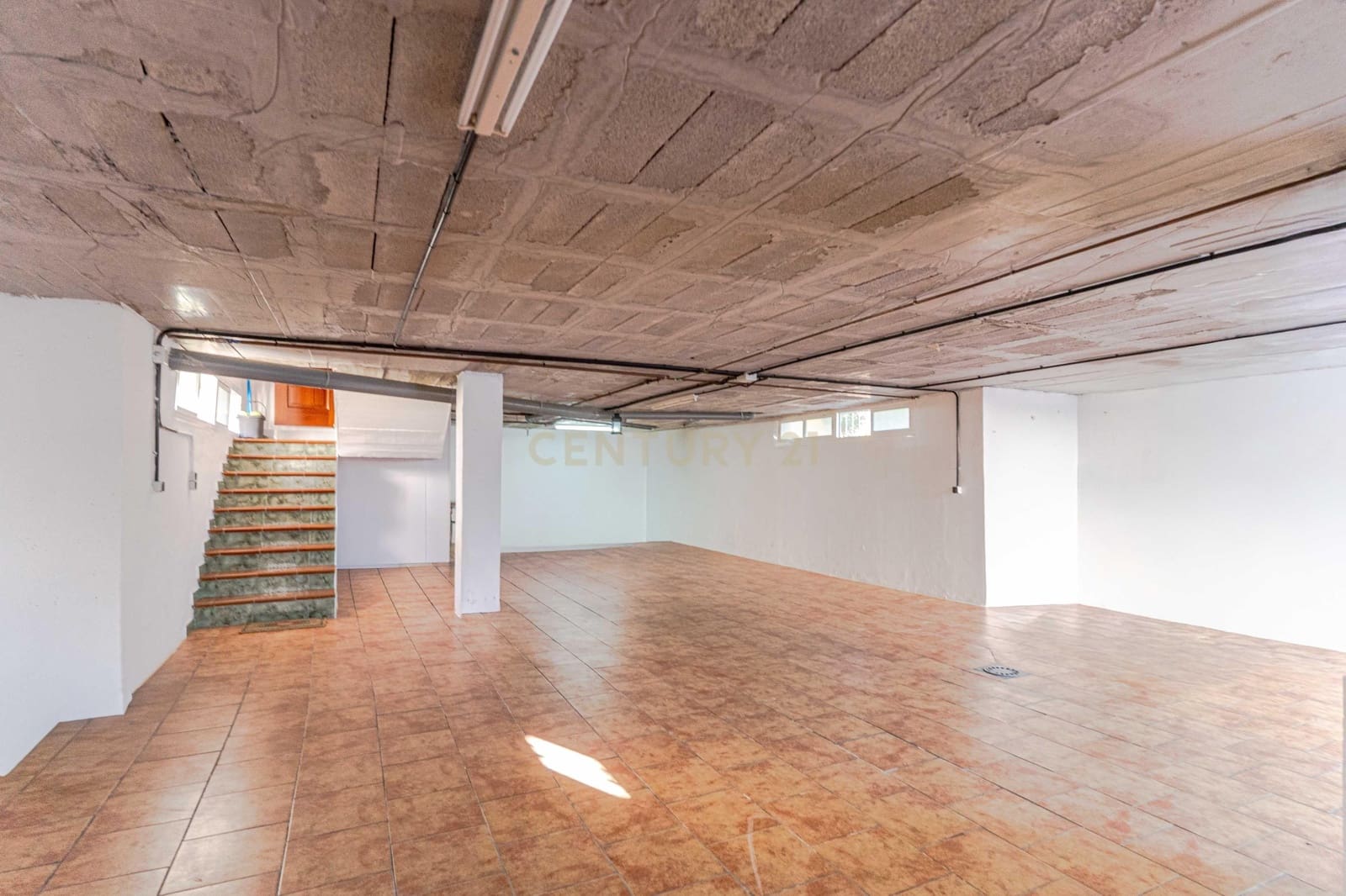 5 Zimmer Villa zu verkaufen in Velez de Benaudalla - 369.000 € (Ref: 9716677)