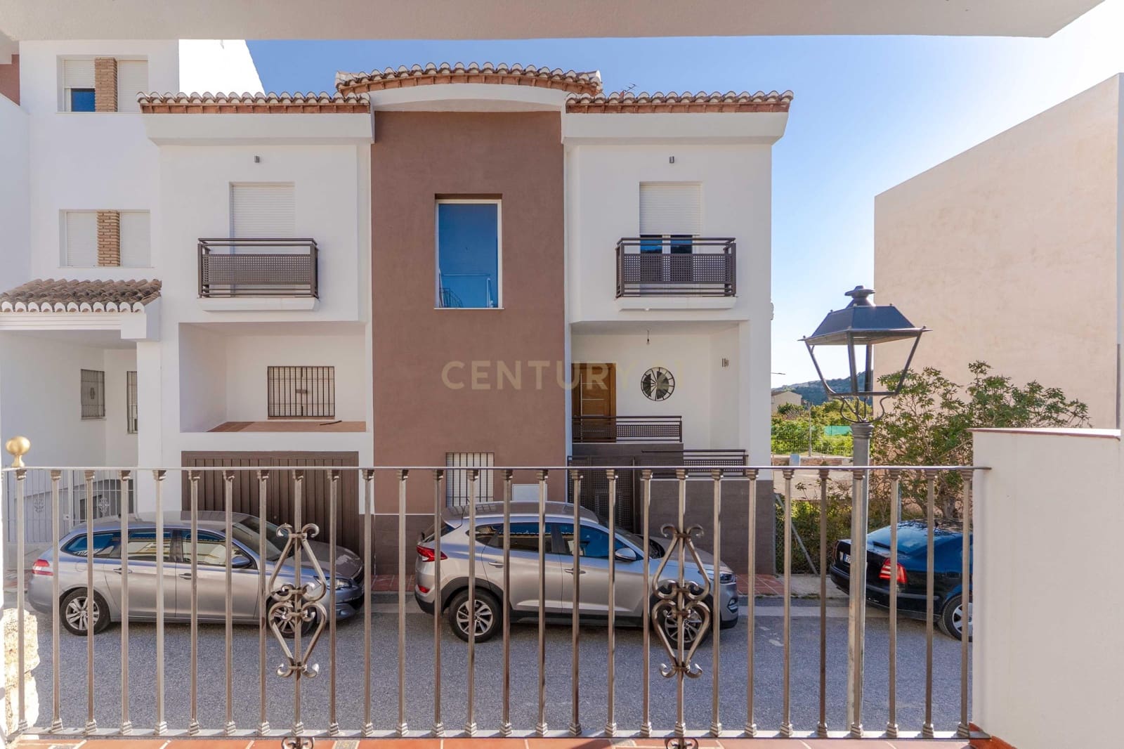 5 Zimmer Villa zu verkaufen in Velez de Benaudalla - 369.000 € (Ref: 9716677)