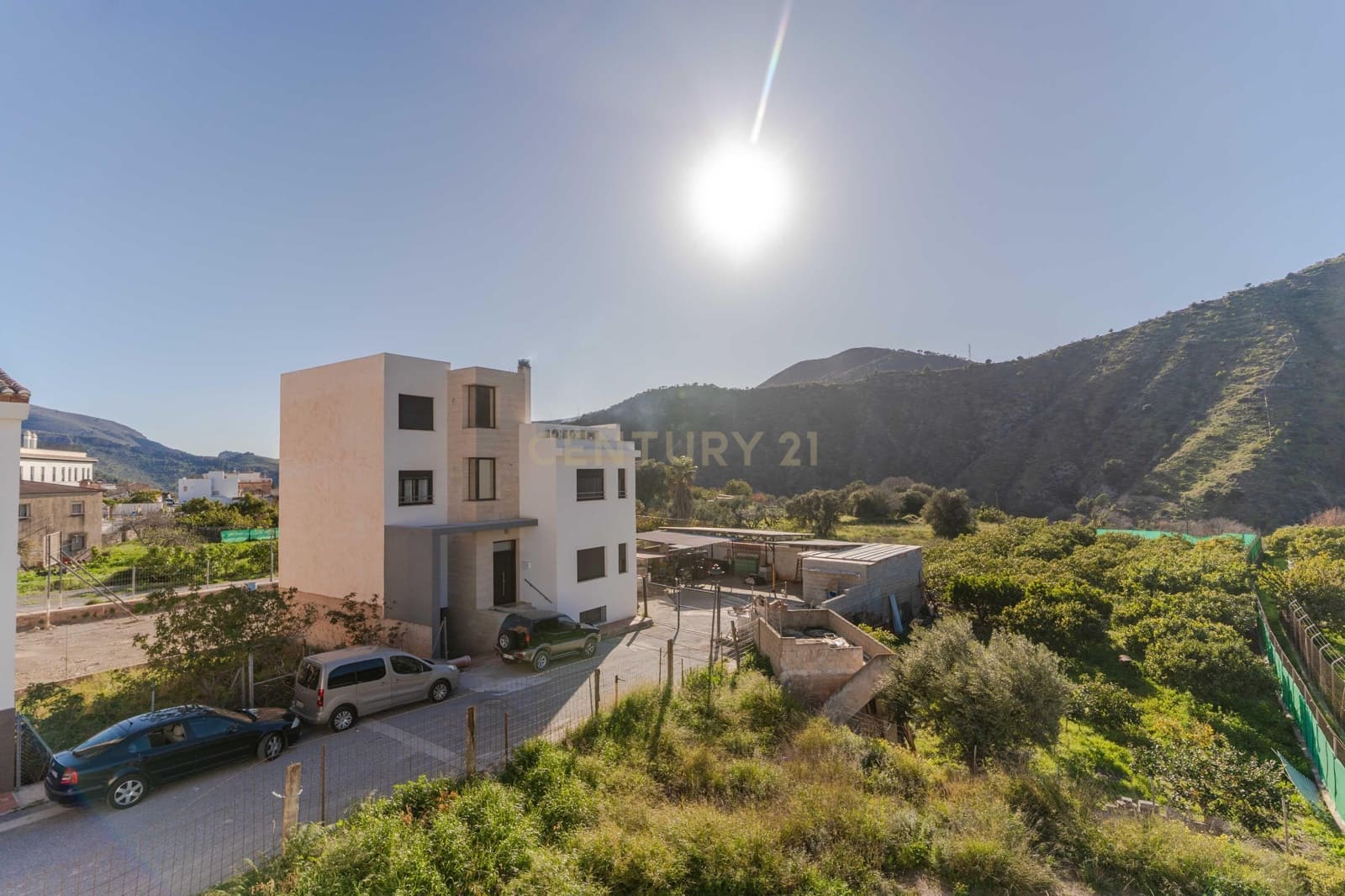 5 Zimmer Villa zu verkaufen in Velez de Benaudalla - 369.000 € (Ref: 9716677)