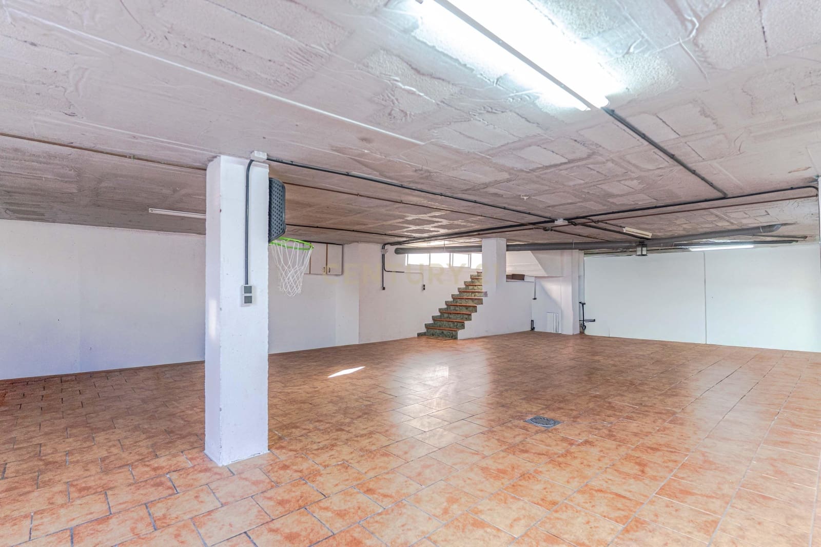 5 Zimmer Villa zu verkaufen in Velez de Benaudalla - 369.000 € (Ref: 9716677)