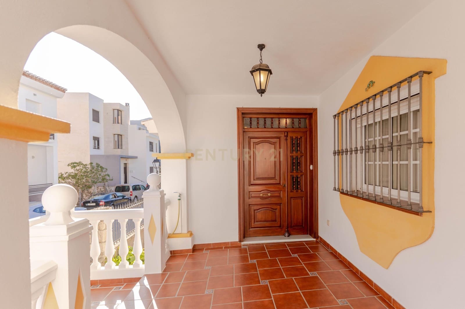 5 Zimmer Villa zu verkaufen in Velez de Benaudalla - 369.000 € (Ref: 9716677)