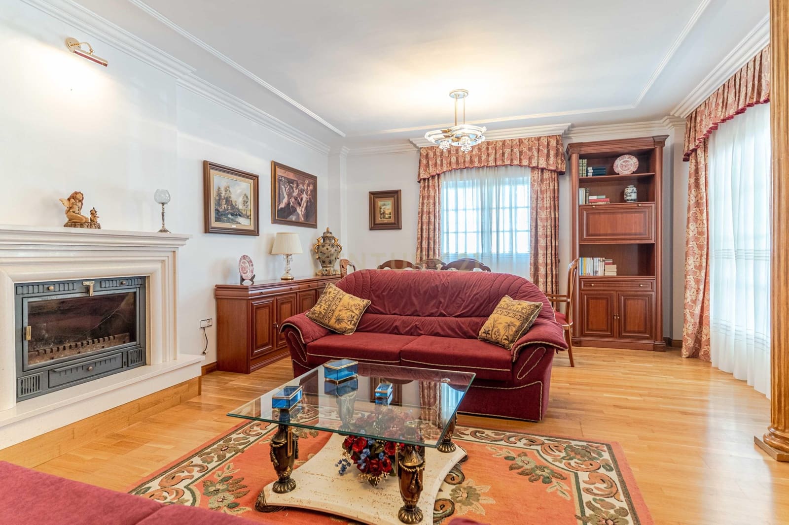 5 Zimmer Villa zu verkaufen in Velez de Benaudalla - 369.000 € (Ref: 9716677)