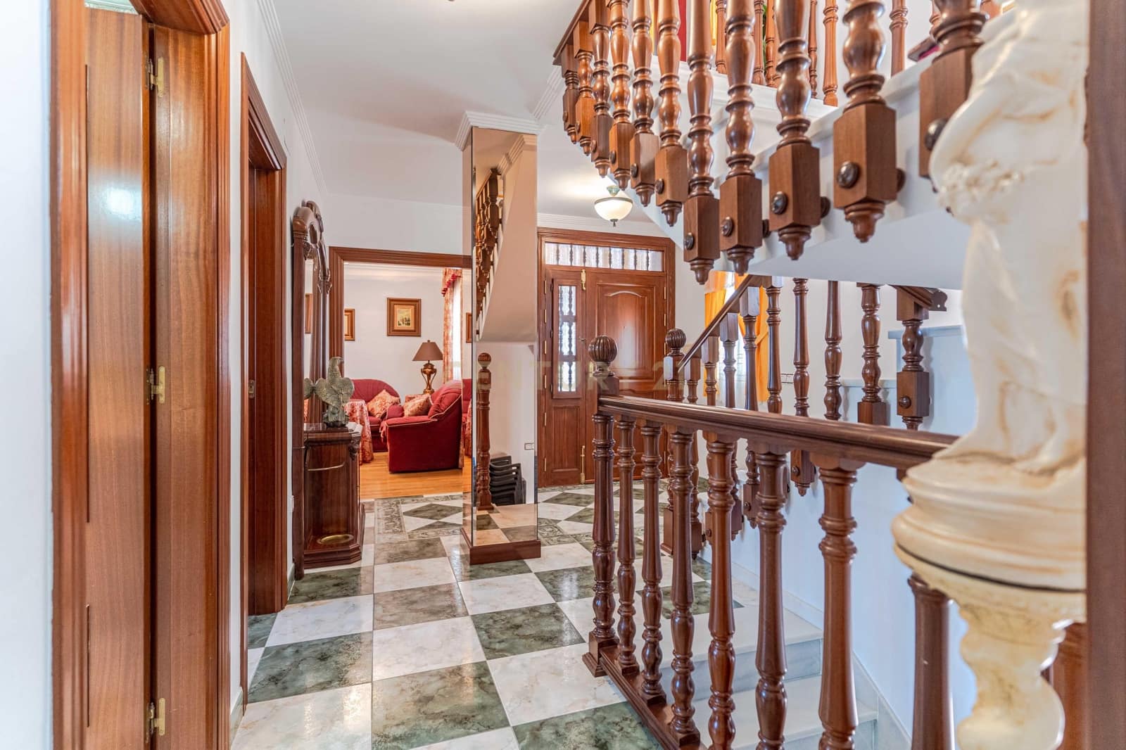 5 Zimmer Villa zu verkaufen in Velez de Benaudalla - 369.000 € (Ref: 9716677)