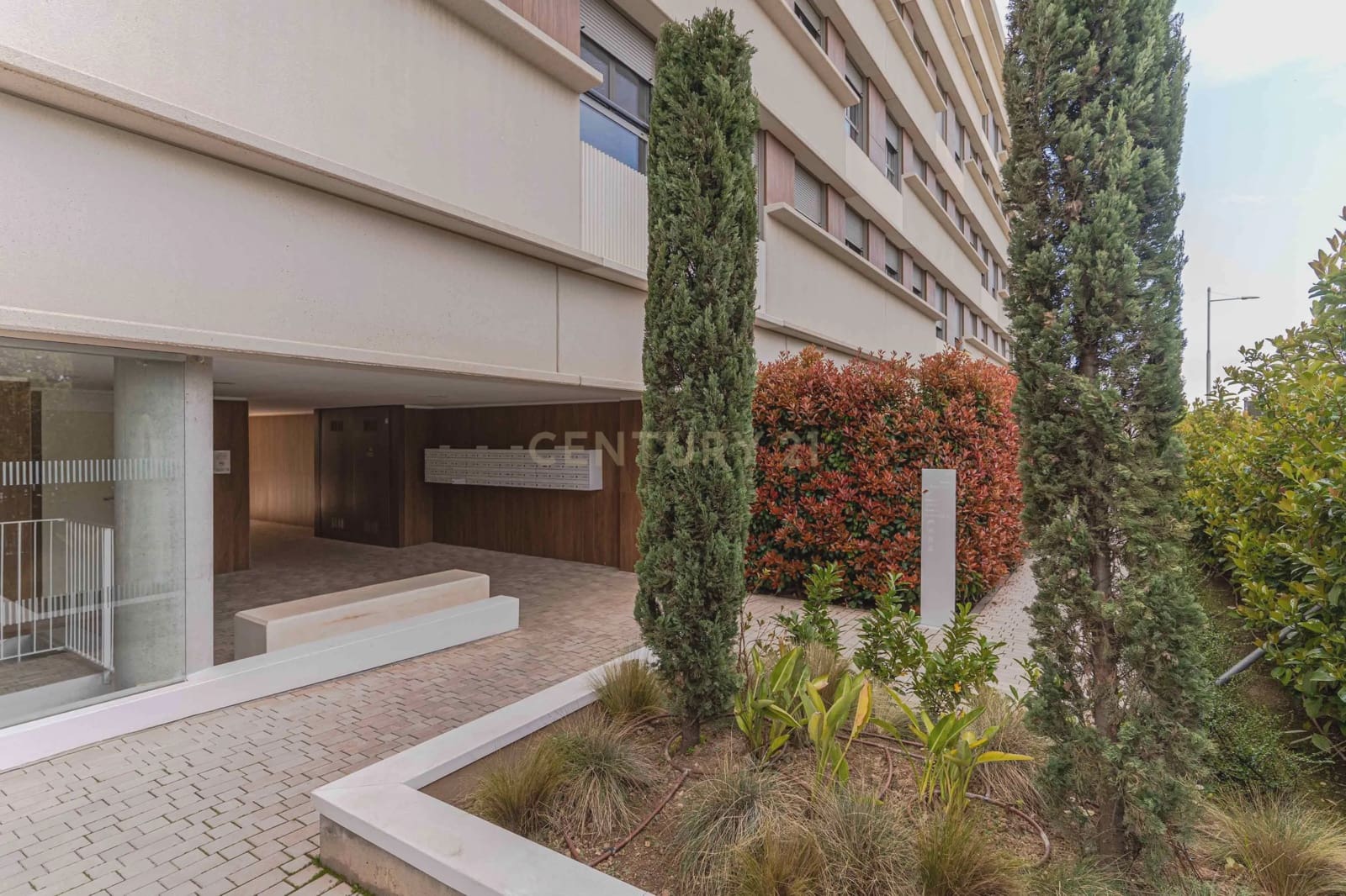 Apartamento de 2 habitaciones en Granada ciudad en venta con piscina garaje - 305.000 € (Ref: 9720471)