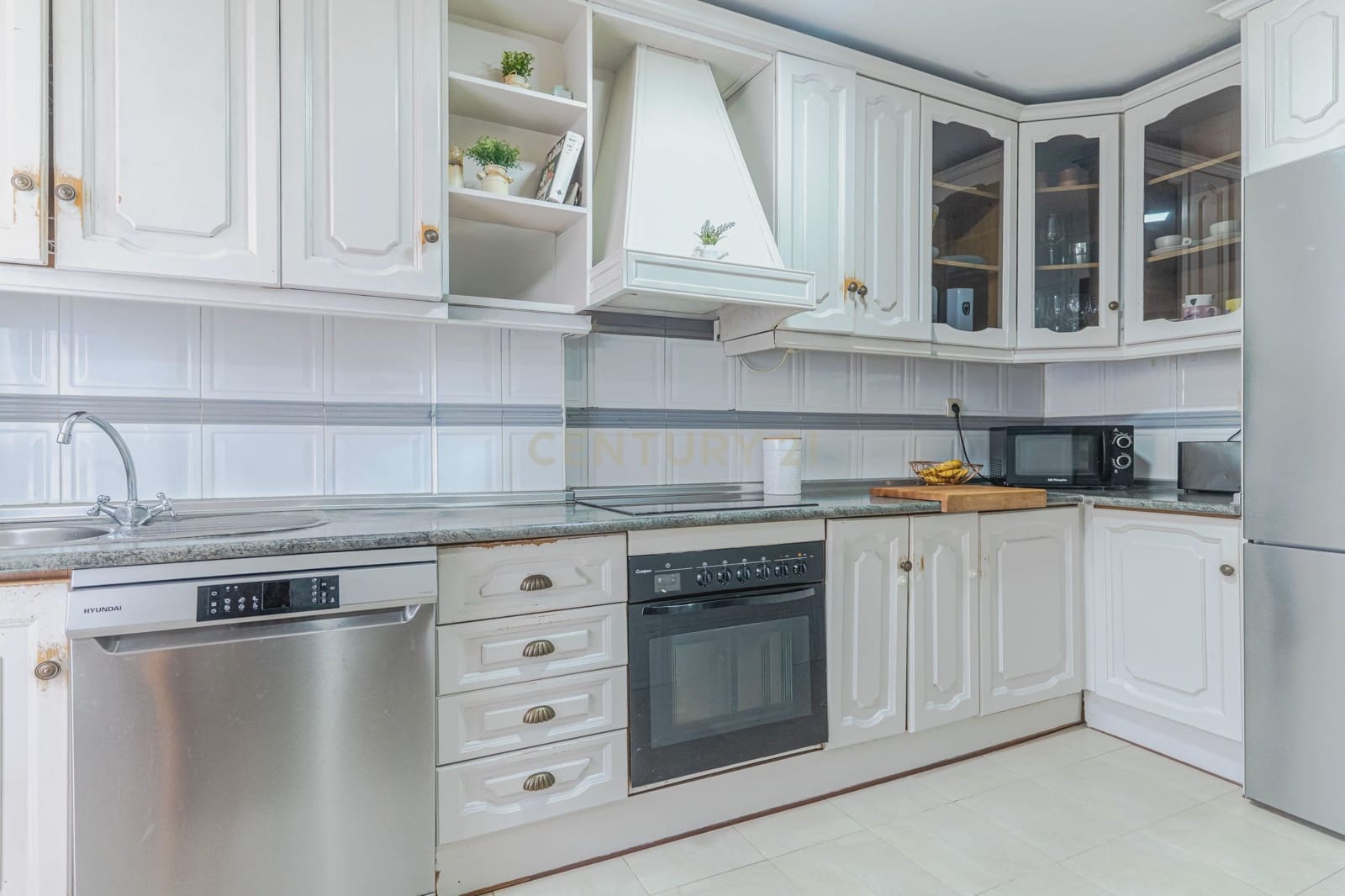 3 bedroom Townhouse for sale in Granada city - € 269,000 (Ref: 9720472)