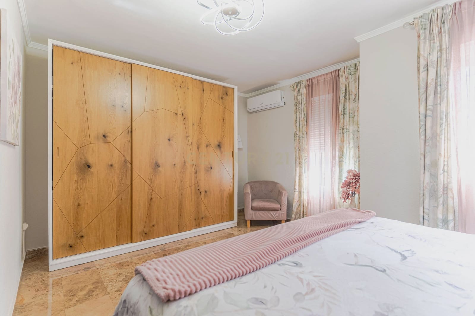 3 bedroom Townhouse for sale in Granada city - € 269,000 (Ref: 9720472)