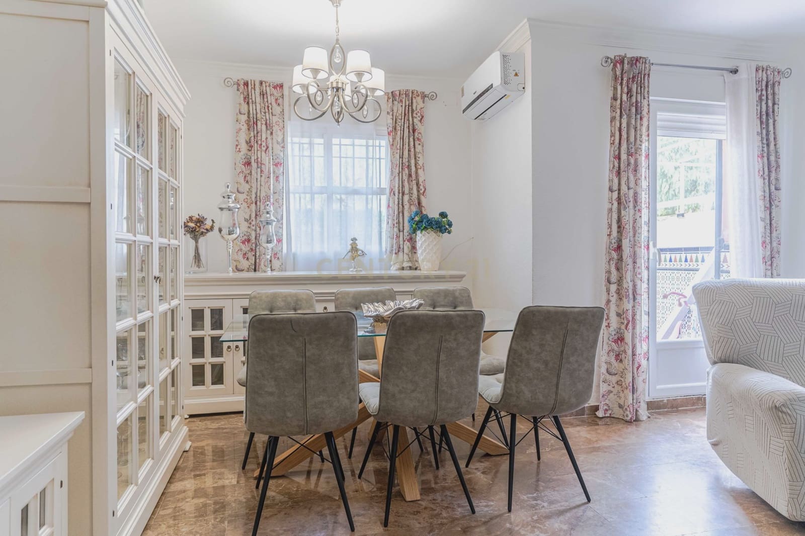 3 bedroom Townhouse for sale in Granada city - € 269,000 (Ref: 9720472)