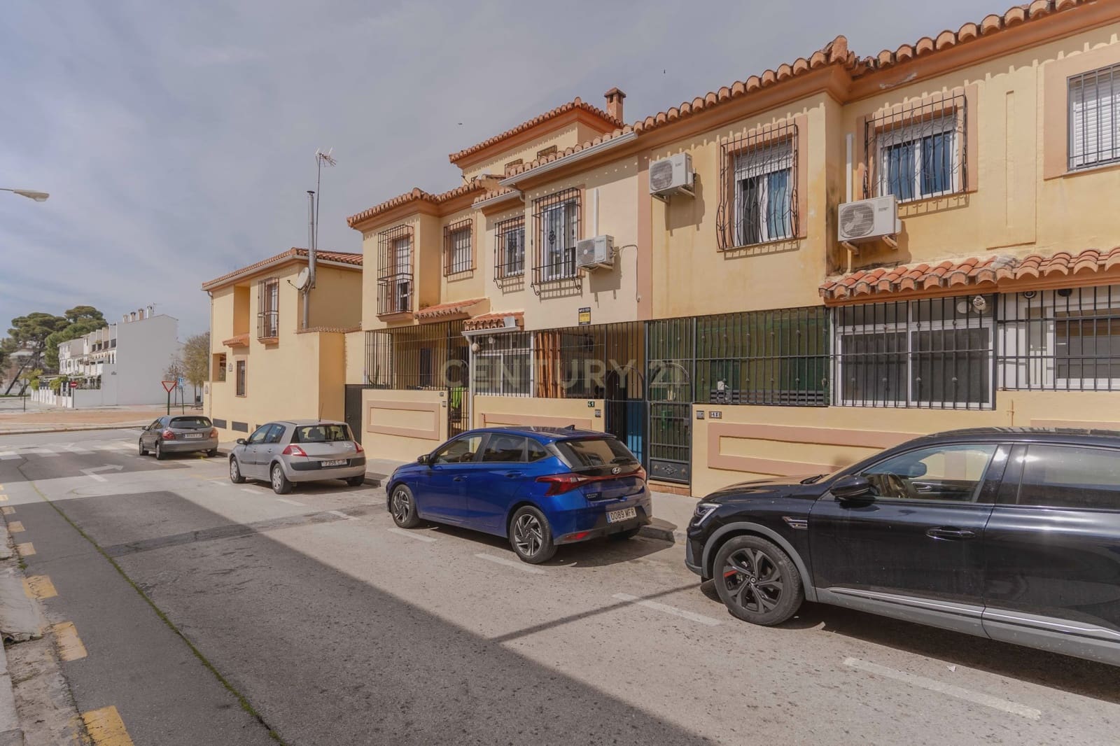 3 bedroom Townhouse for sale in Granada city - € 269,000 (Ref: 9720472)