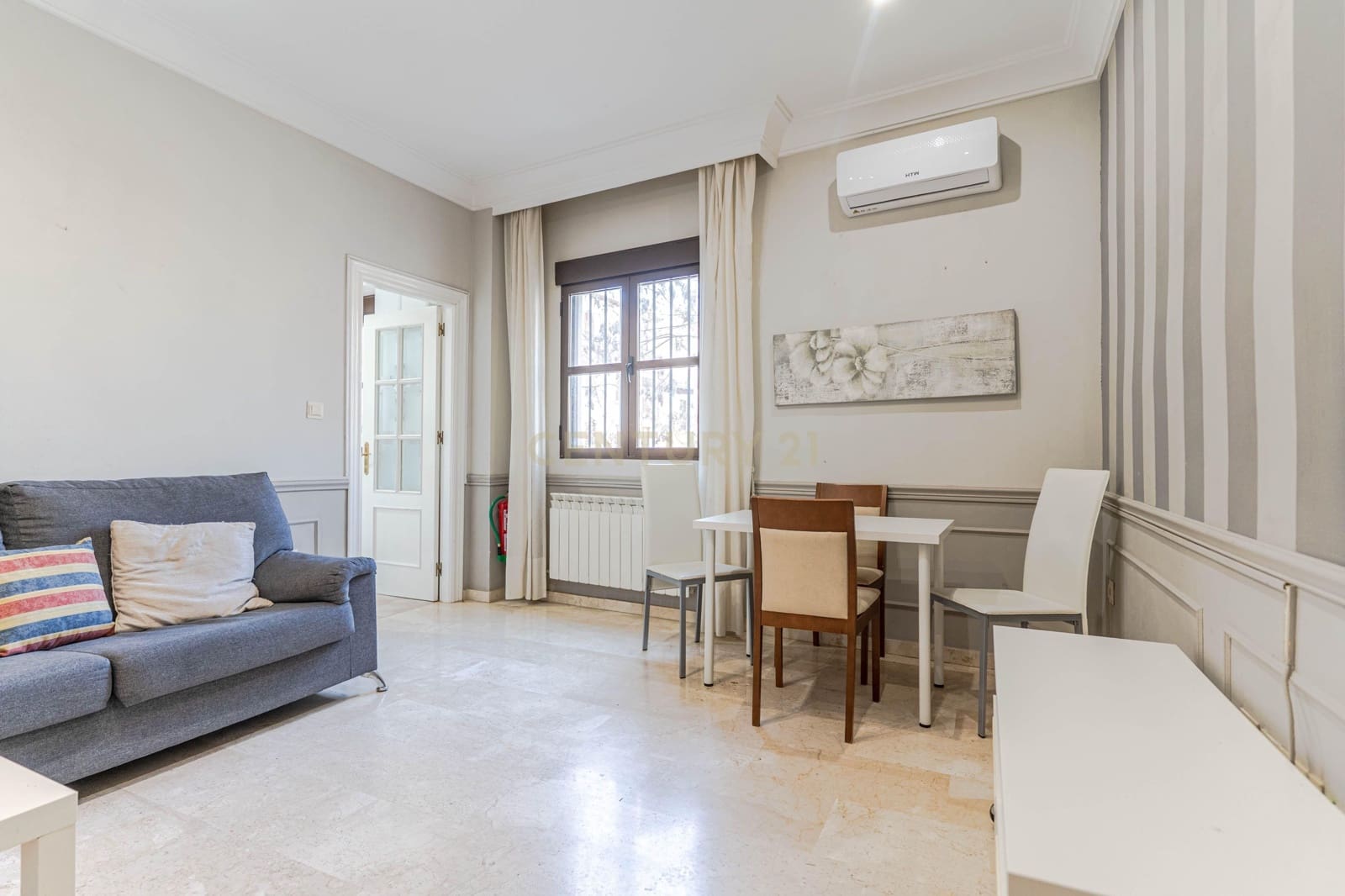 2 bedroom Flat for sale in Granada city - € 229,000 (Ref: 9720854)