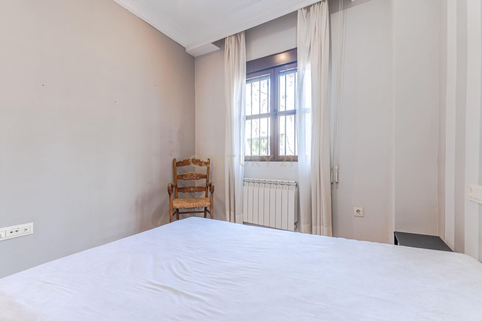 2 bedroom Flat for sale in Granada city - € 229,000 (Ref: 9720854)