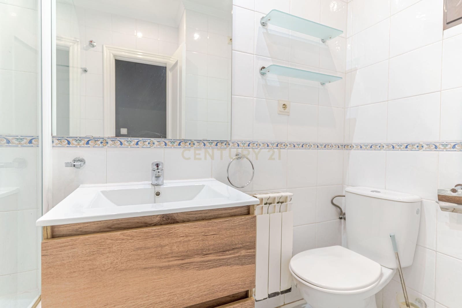 2 bedroom Flat for sale in Granada city - € 229,000 (Ref: 9720854)