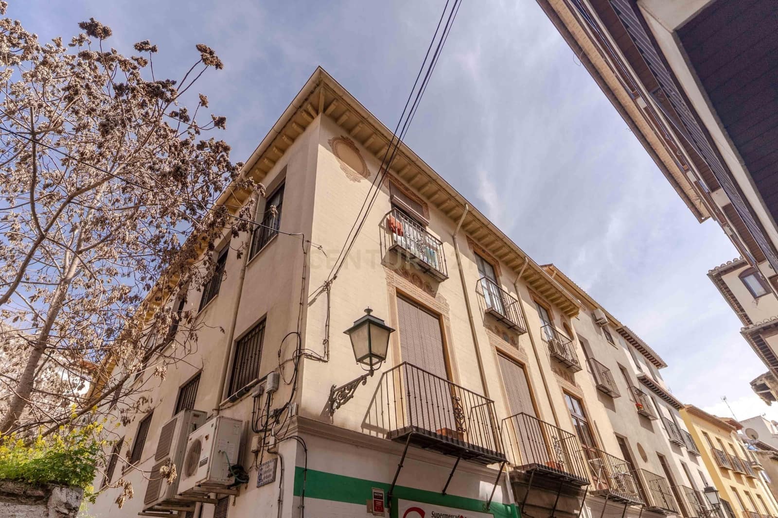 2 bedroom Flat for sale in Granada city - € 229,000 (Ref: 9720854)