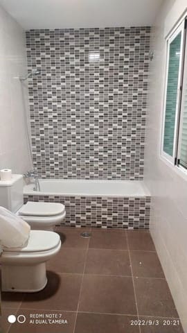 2 bedroom Apartment for rent in Salobreña with pool - € 650 (Ref: 9720855)