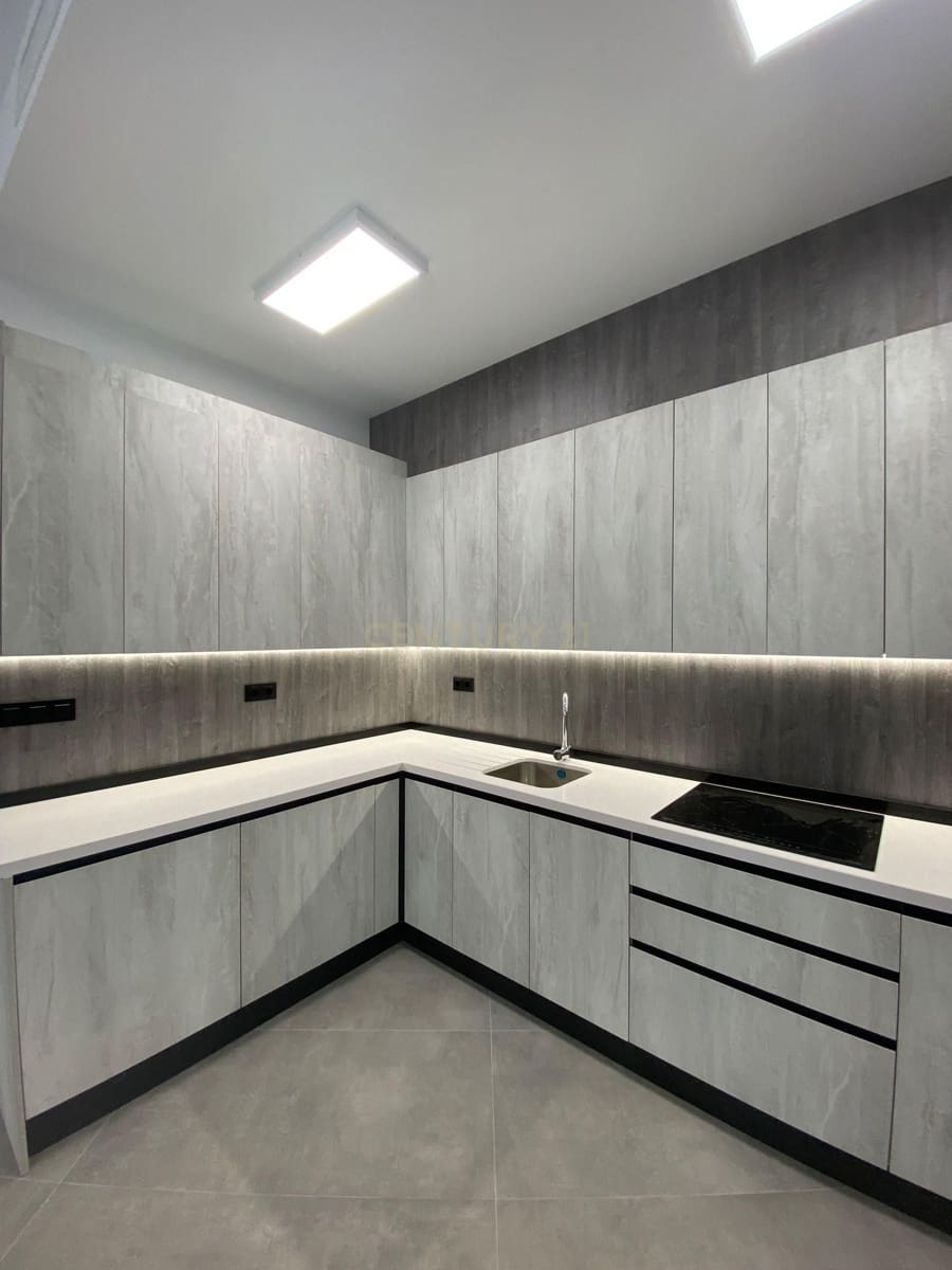 2 sypialnia Mieszkanie na sprzedaż w Miasto Grenada z basenem - 265 000 € (Ref: 9720856)