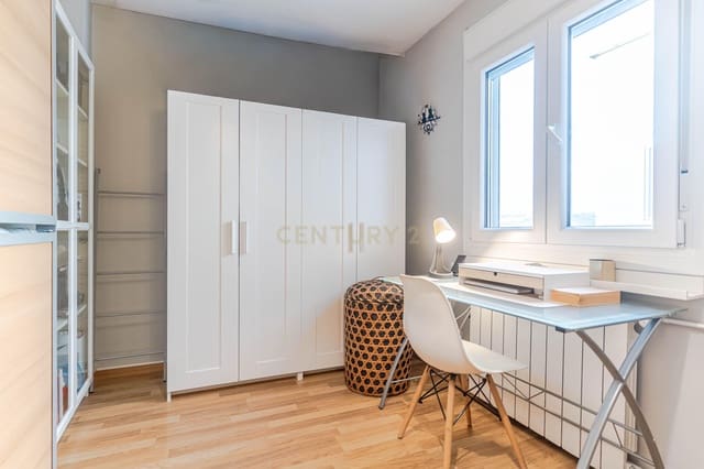 2 bedroom Penthouse for sale in Monachil - € 225,000 (Ref: 9720860)