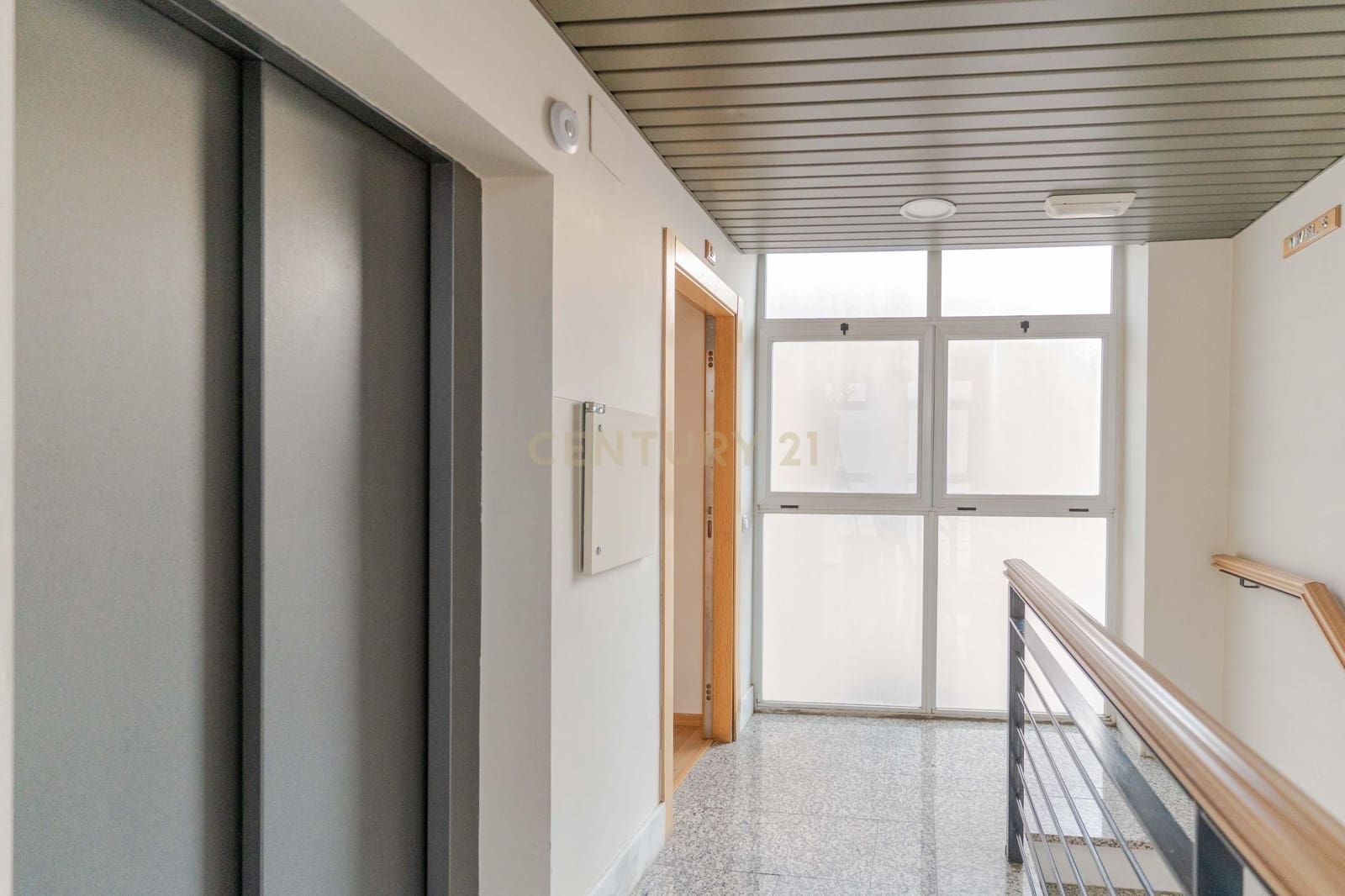 2 bedroom Penthouse for sale in Monachil - € 225,000 (Ref: 9720860)