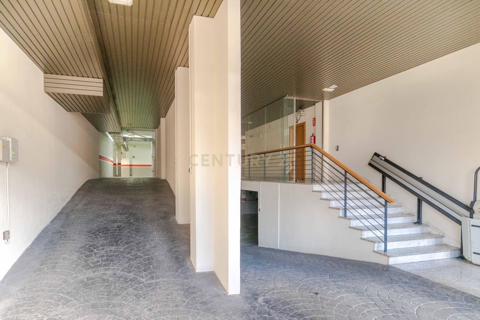 2 bedroom Penthouse for sale in Monachil - € 225,000 (Ref: 9720860)