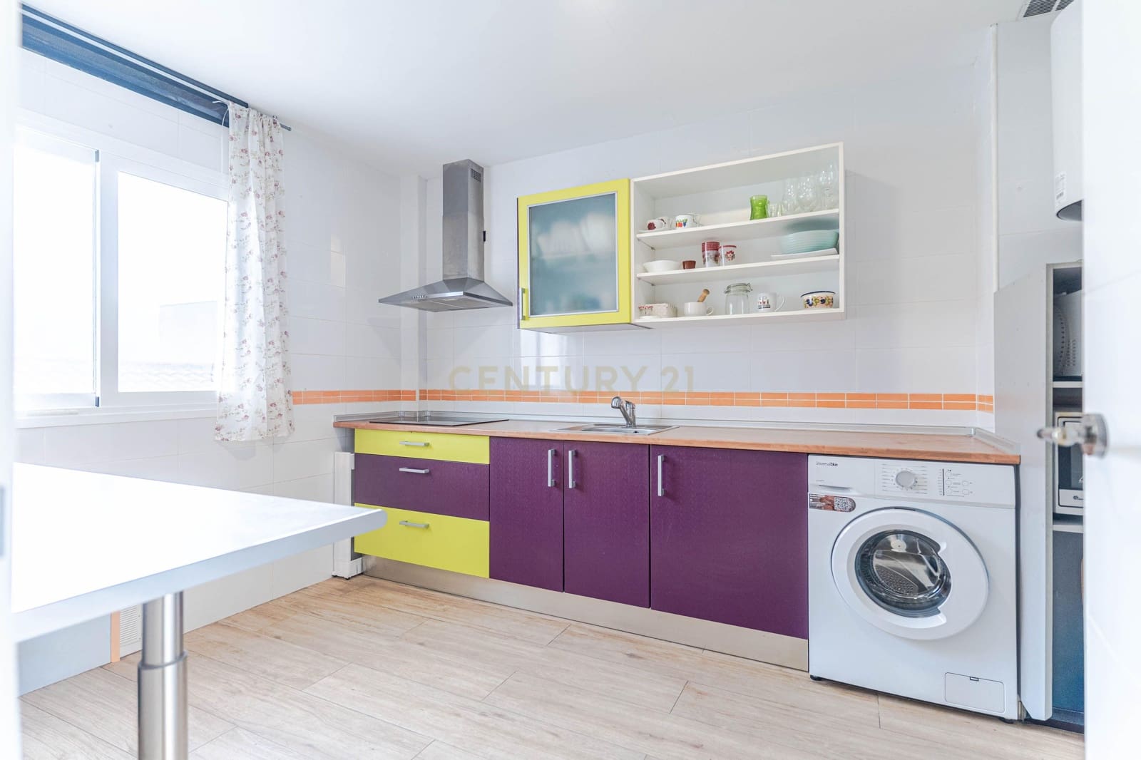 2 bedroom Apartment for sale in Pinos Puente with garage - € 84,000 (Ref: 9720963)