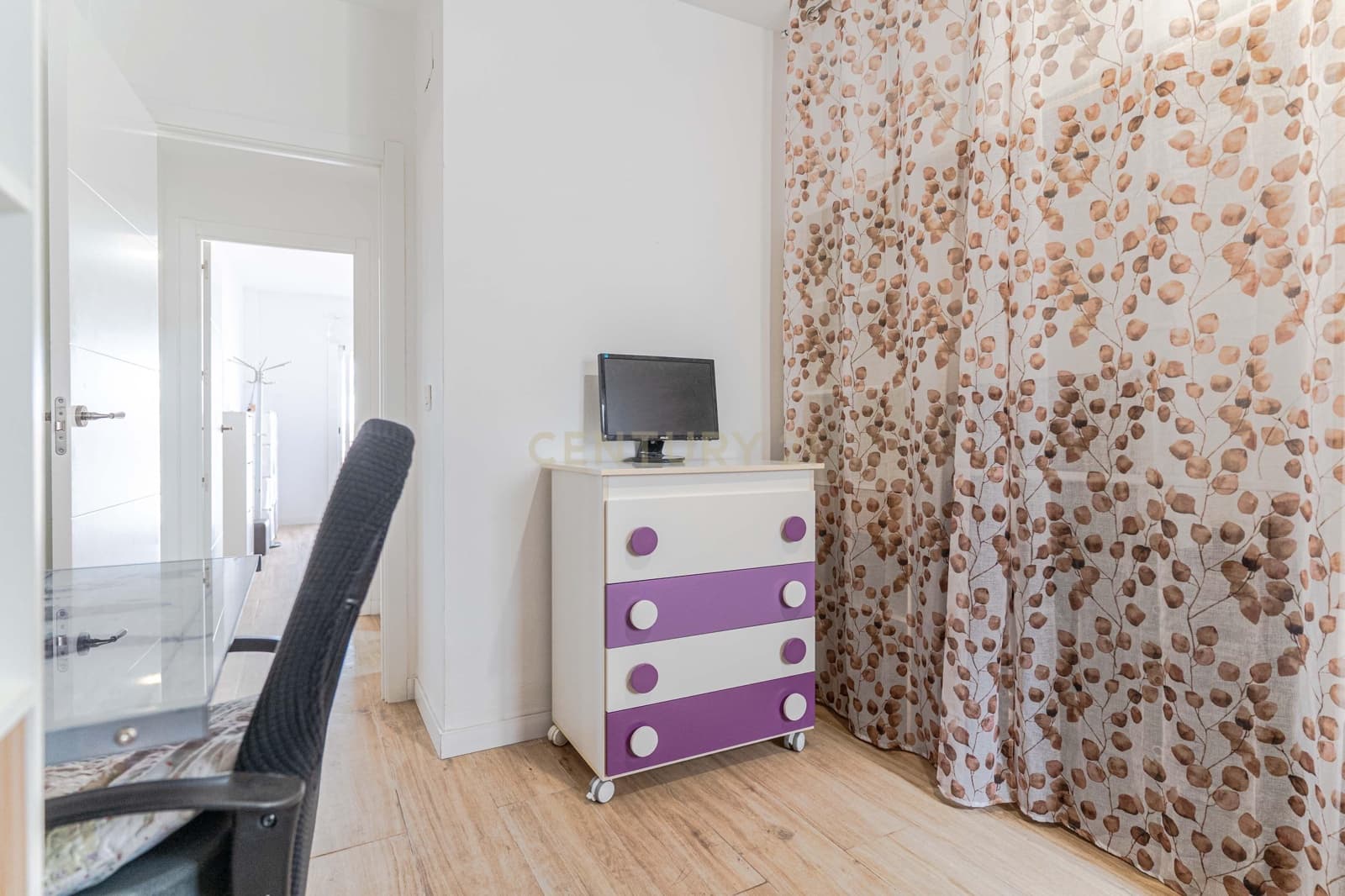 2 bedroom Apartment for sale in Pinos Puente with garage - € 84,000 (Ref: 9720963)