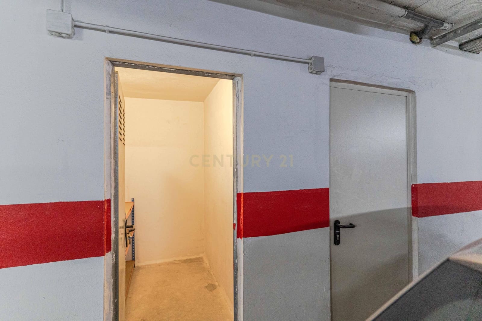 2 bedroom Apartment for sale in Pinos Puente with garage - € 84,000 (Ref: 9720963)