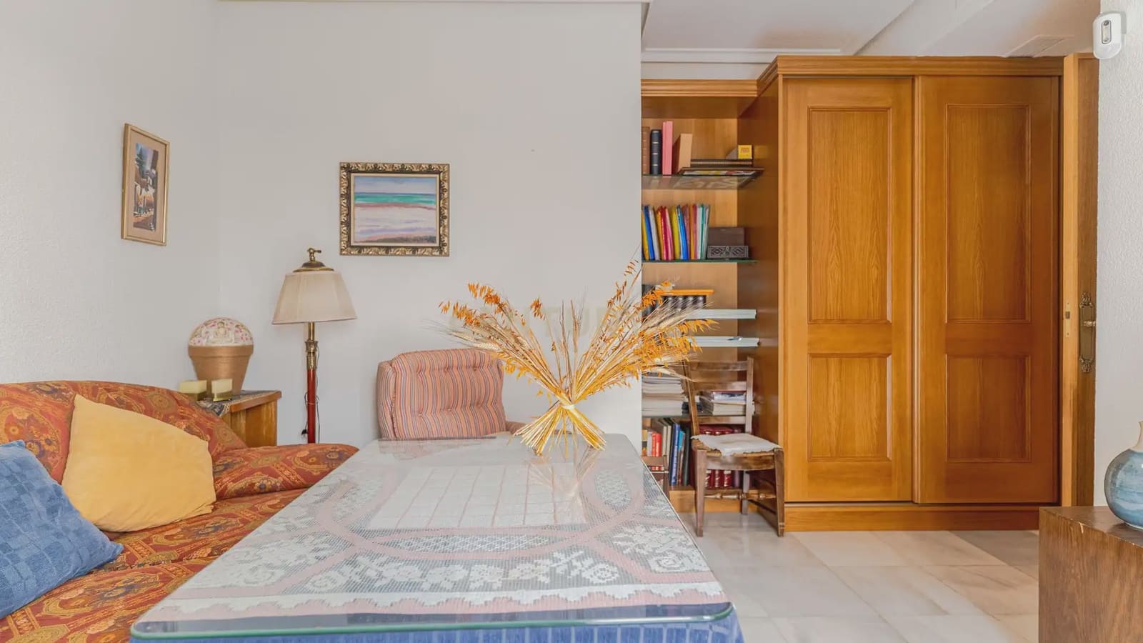 4 bedroom Apartment for sale in Granada city with pool - € 1,680,000 (Ref: 9722677)
