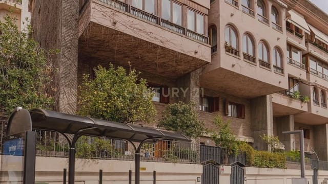 Apartamento de 4 habitaciones en San Matías - Realejo, Granada ciudad en venta con piscina - 1.680.000 € (Ref: 9722677)