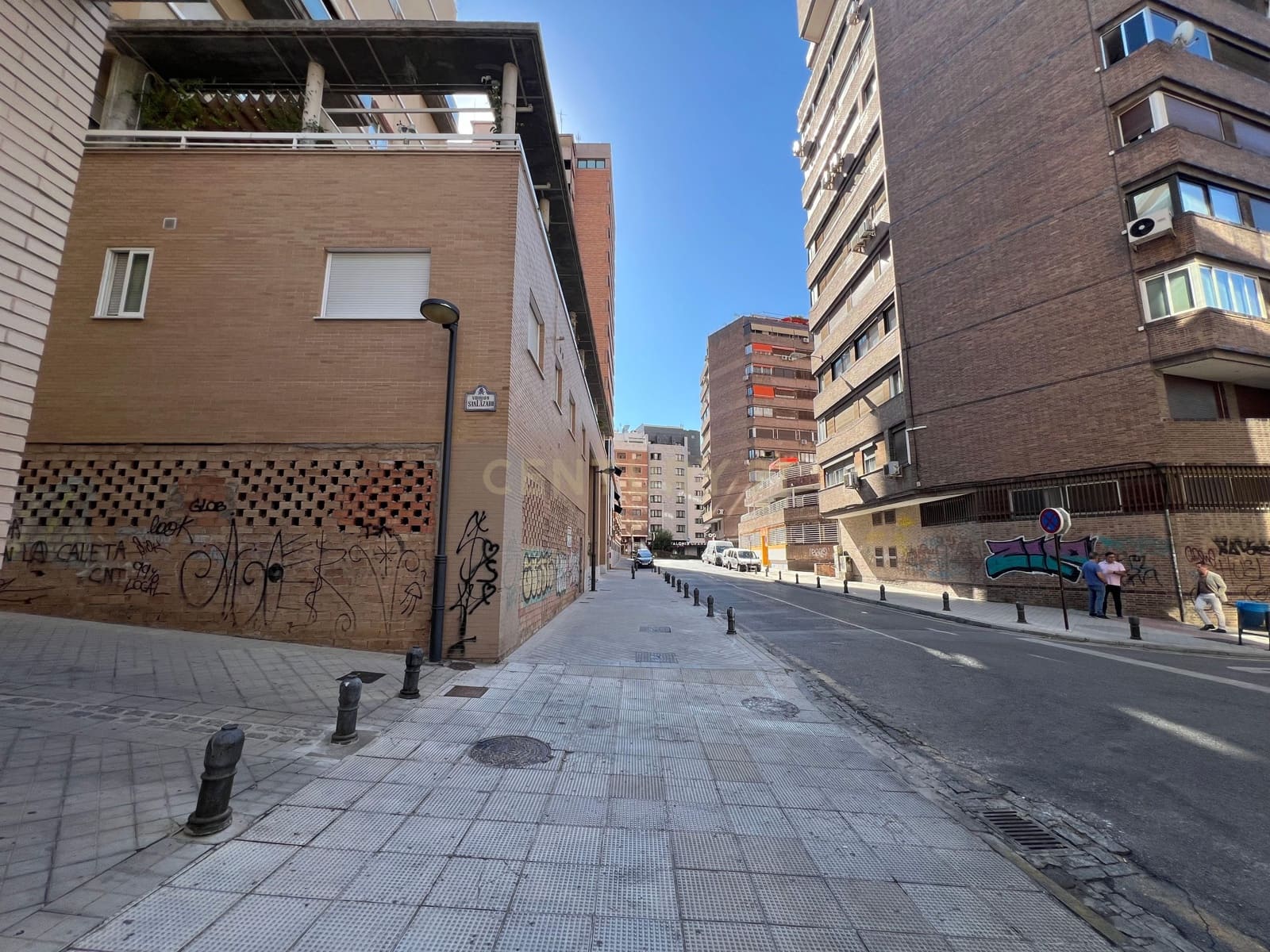 Commercial for rent in Granada city - € 1,200 (Ref: 9723530)