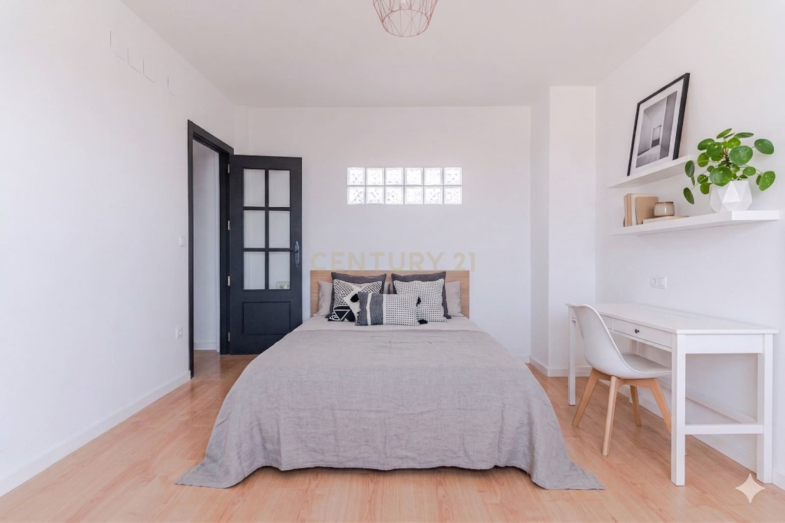 6 bedroom Villa for sale in Monachil - € 345,000 (Ref: 9723531)